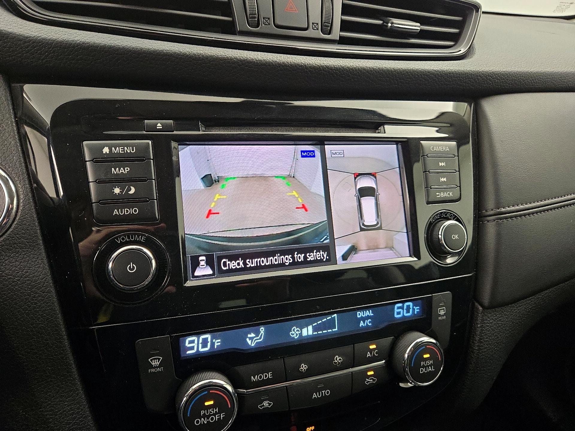 Thumbnail: 2019 Nissan Rogue - 15