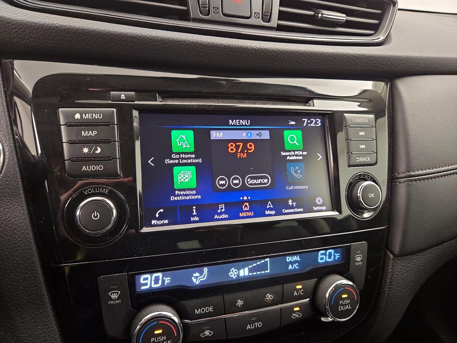 Thumbnail: 2019 Nissan Rogue - 16