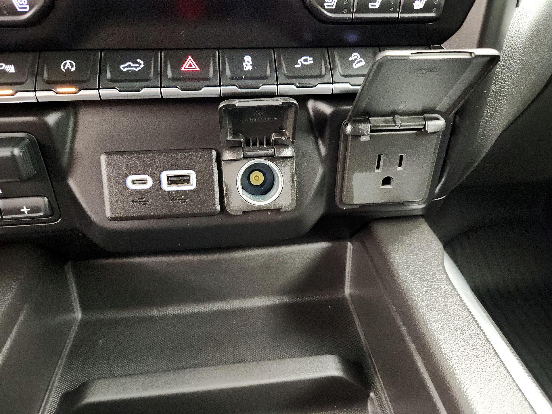 Thumbnail: 2021 Chevrolet Silverado 1500 - 18