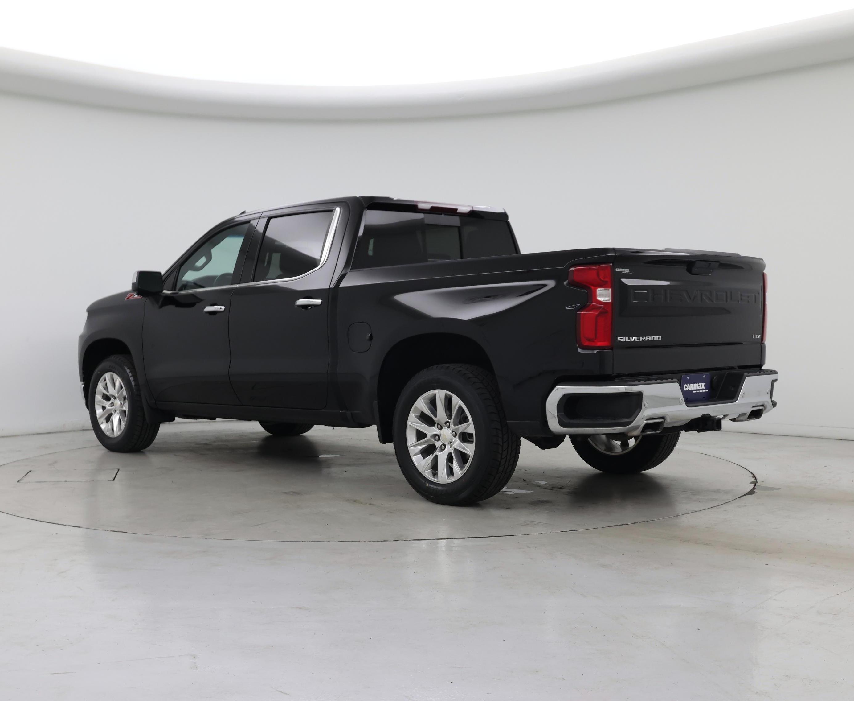 Thumbnail: 2021 Chevrolet Silverado 1500 - 2