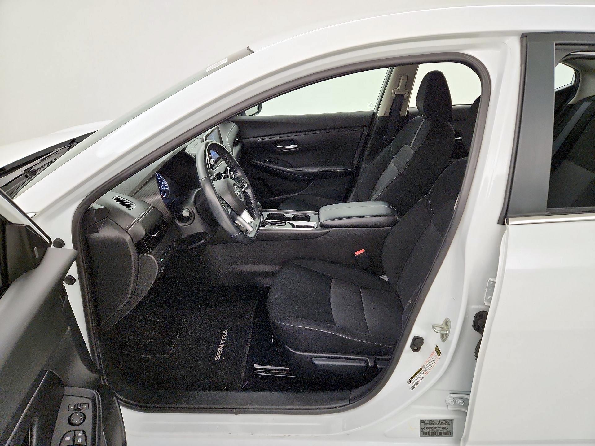 Thumbnail: 2023 Nissan Sentra - 11