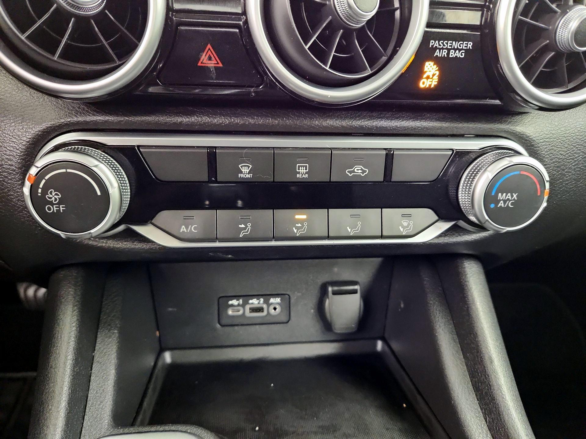 Thumbnail: 2023 Nissan Sentra - 16