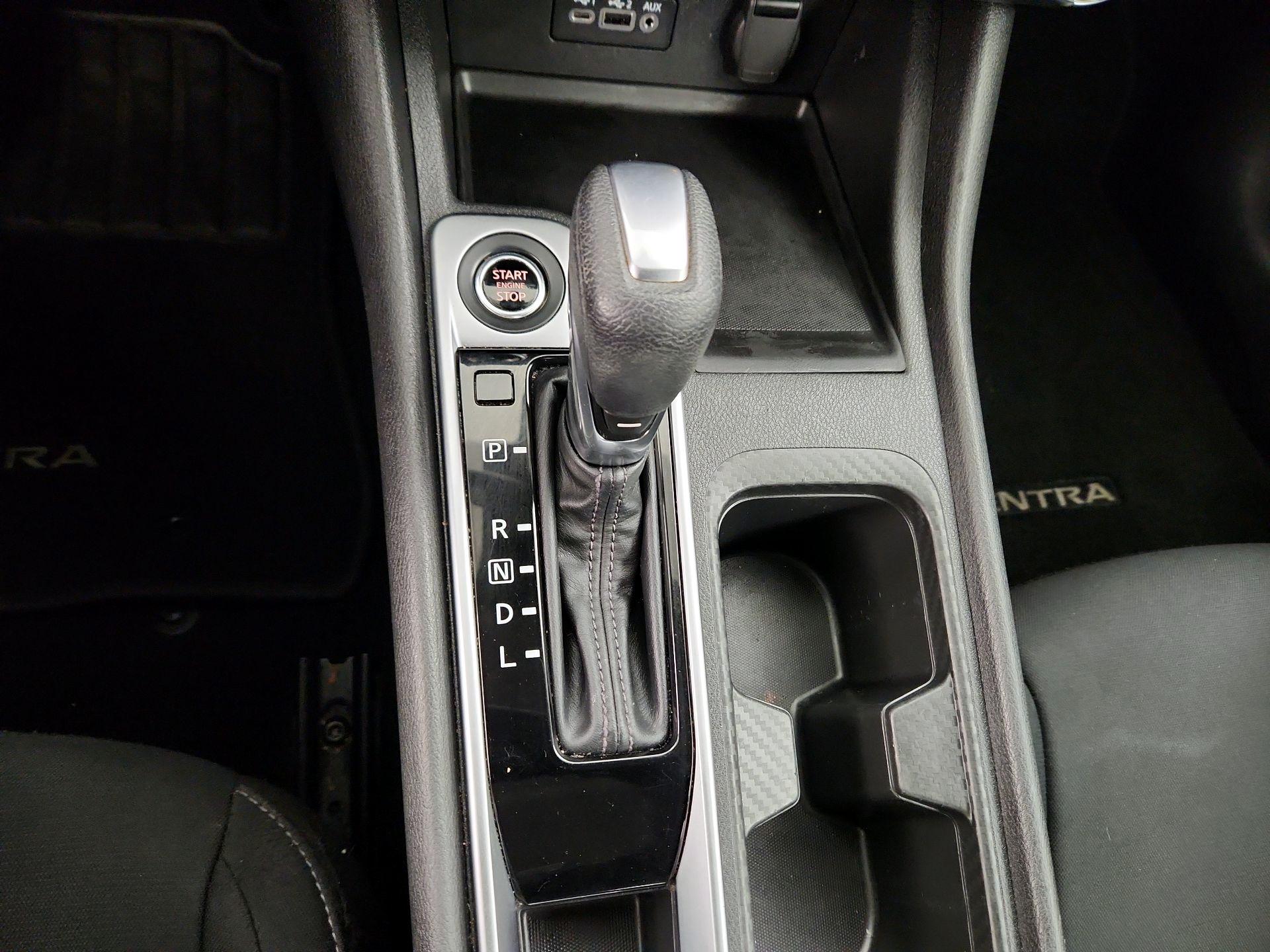 Thumbnail: 2023 Nissan Sentra - 17