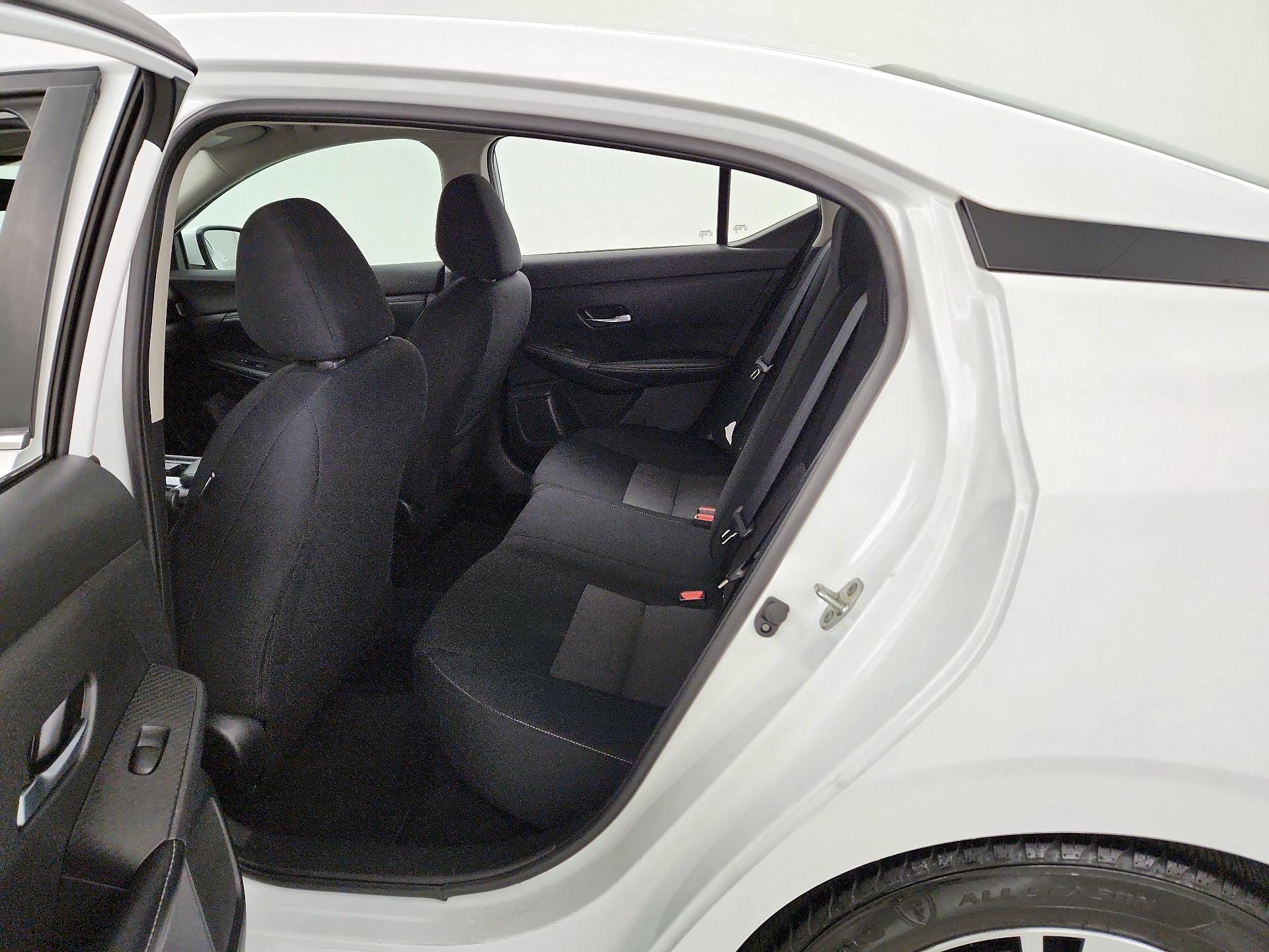 Thumbnail: 2023 Nissan Sentra - 19