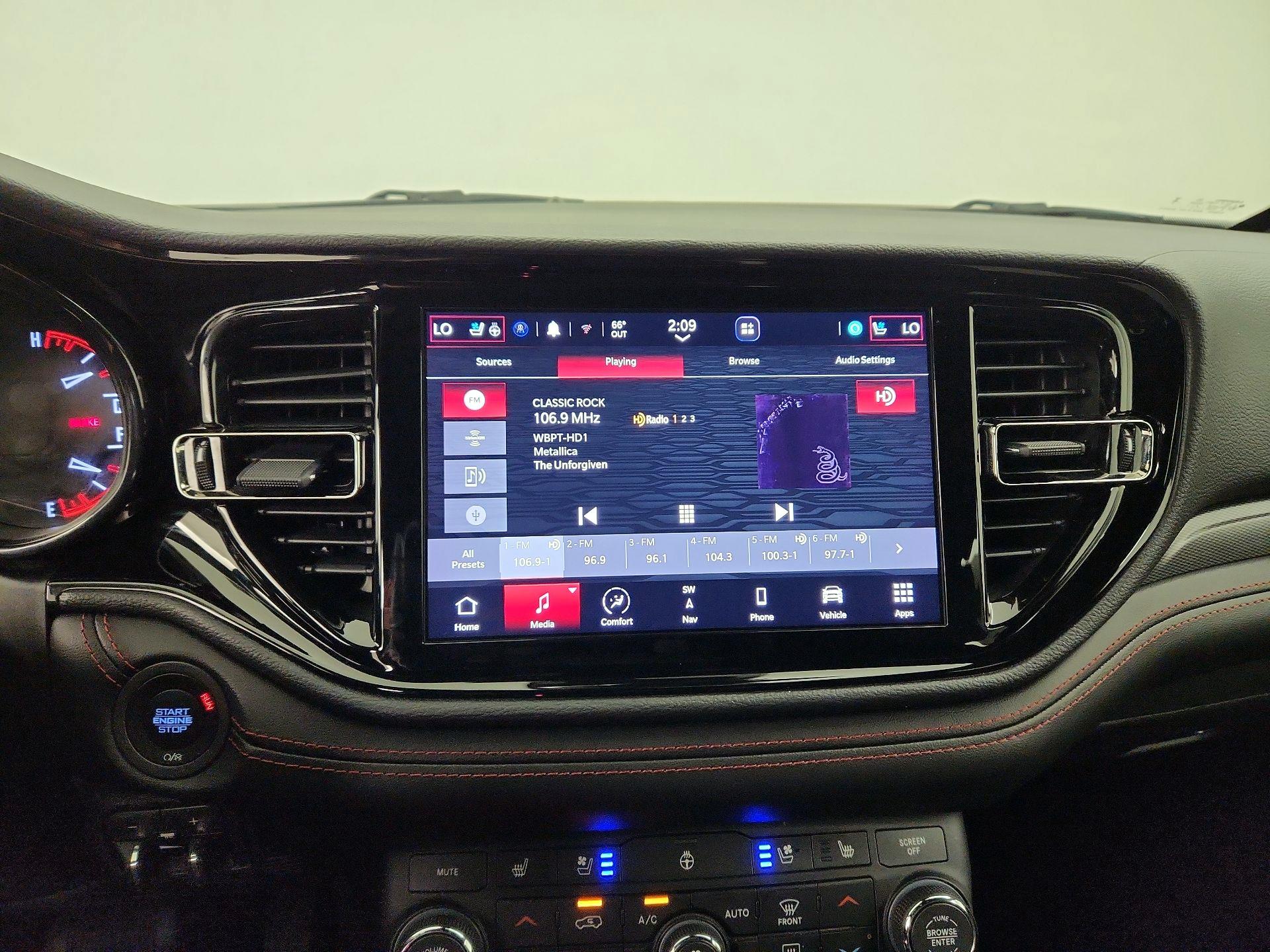 Thumbnail: 2023 Dodge Durango - 16