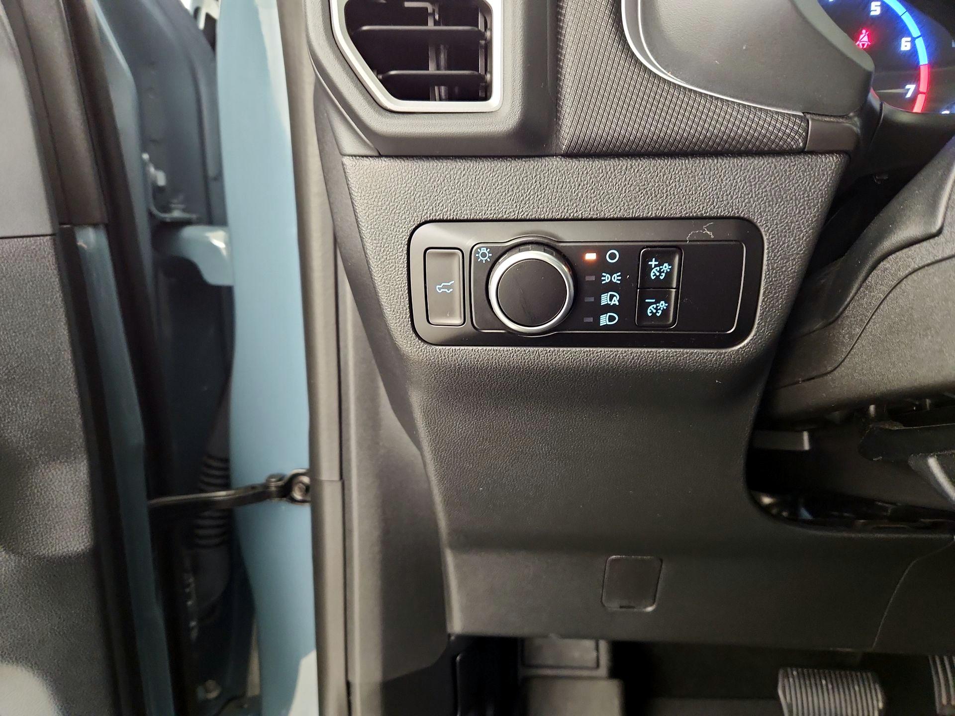 Thumbnail: 2023 Ford Bronco Sport - 13