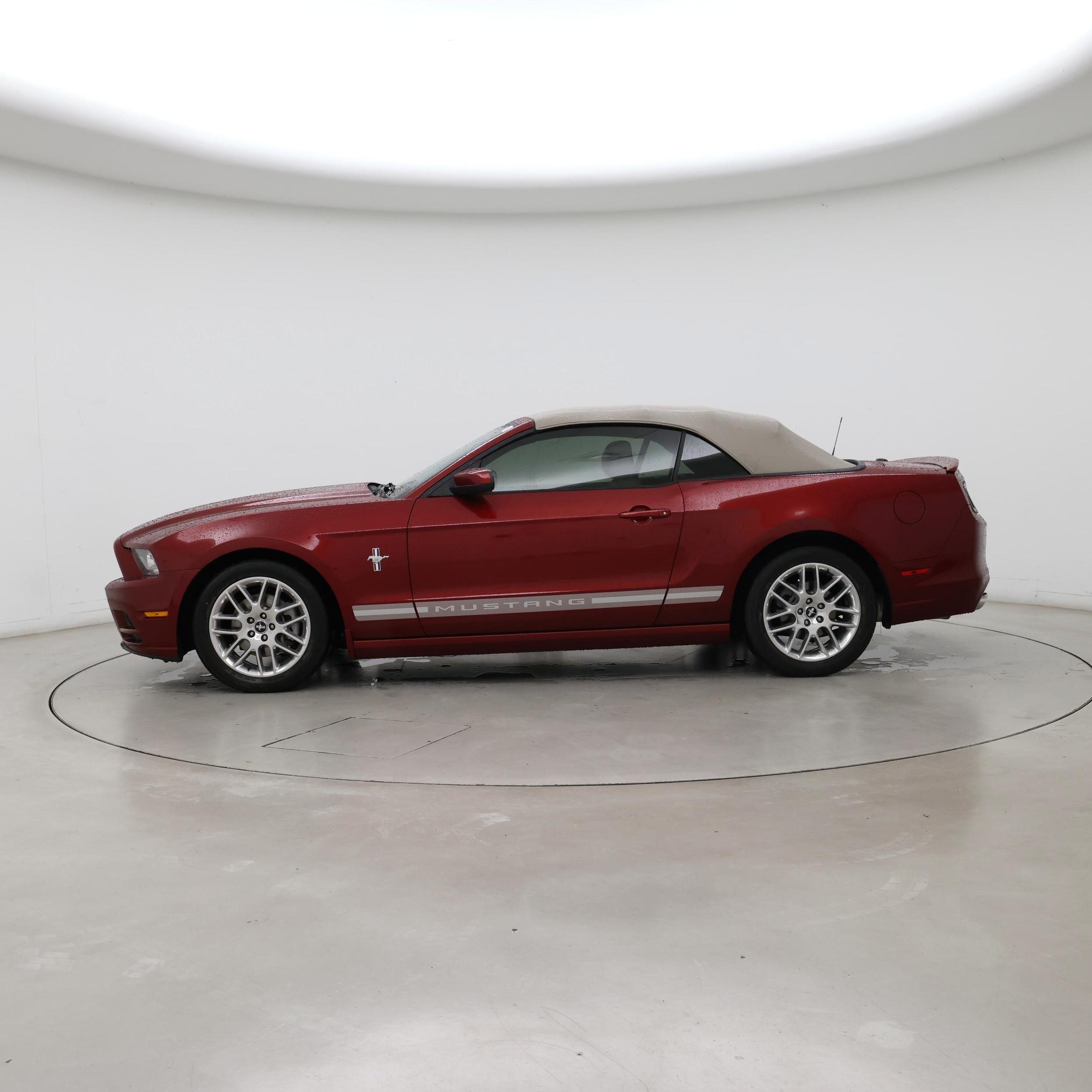 Thumbnail: 2014 Ford Mustang - 3