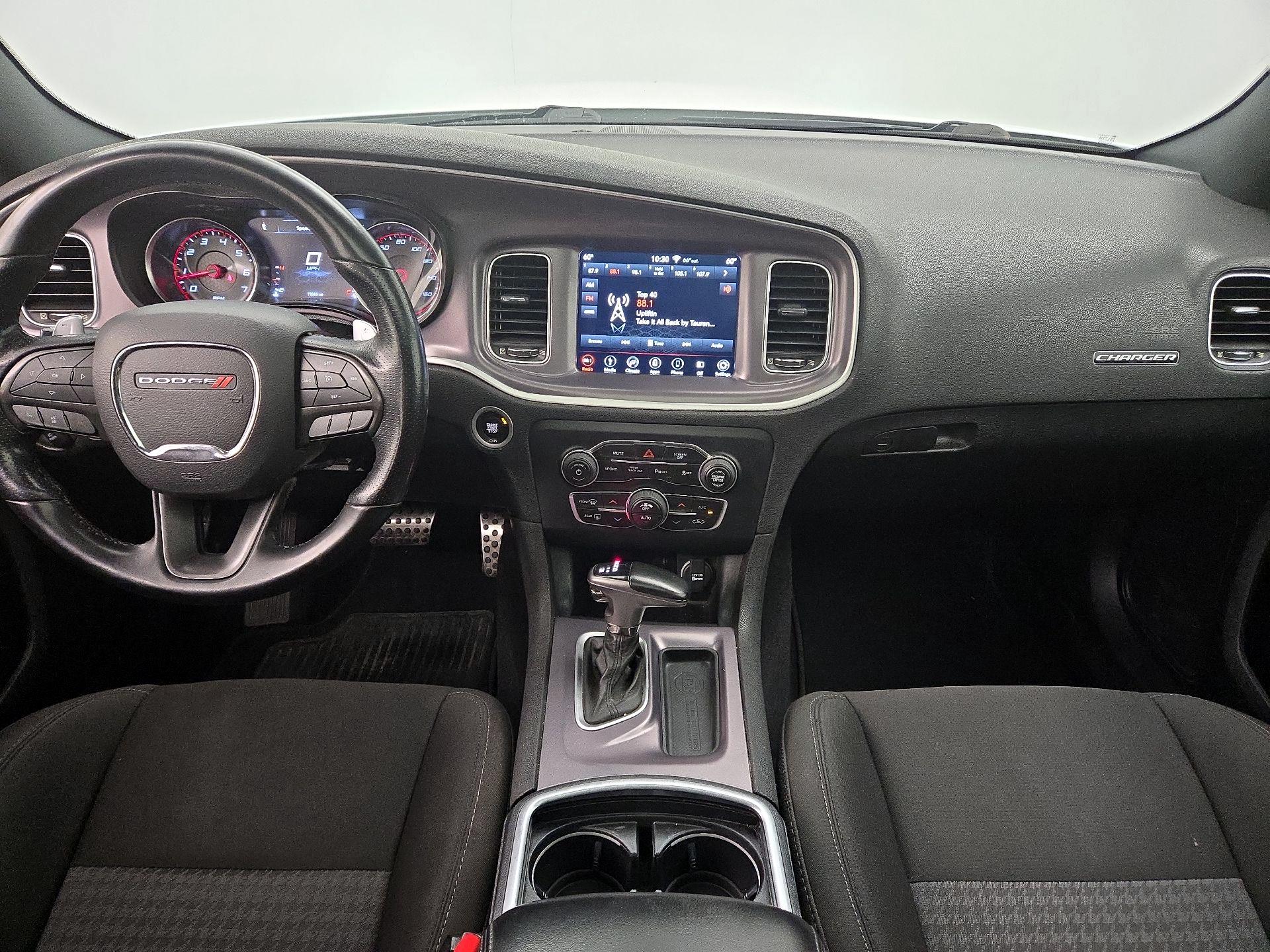 Thumbnail: 2019 Dodge Charger - 9