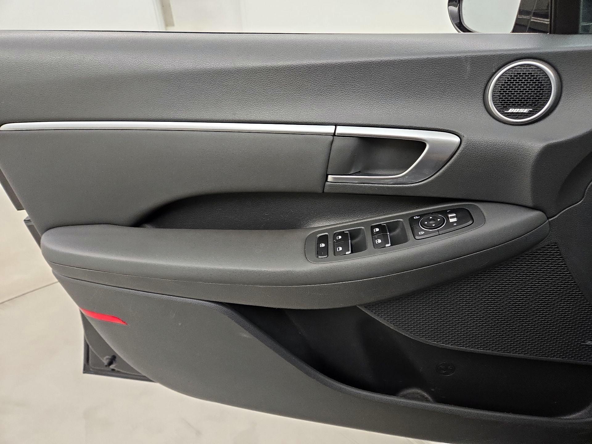 Thumbnail: 2021 Hyundai Sonata - 12