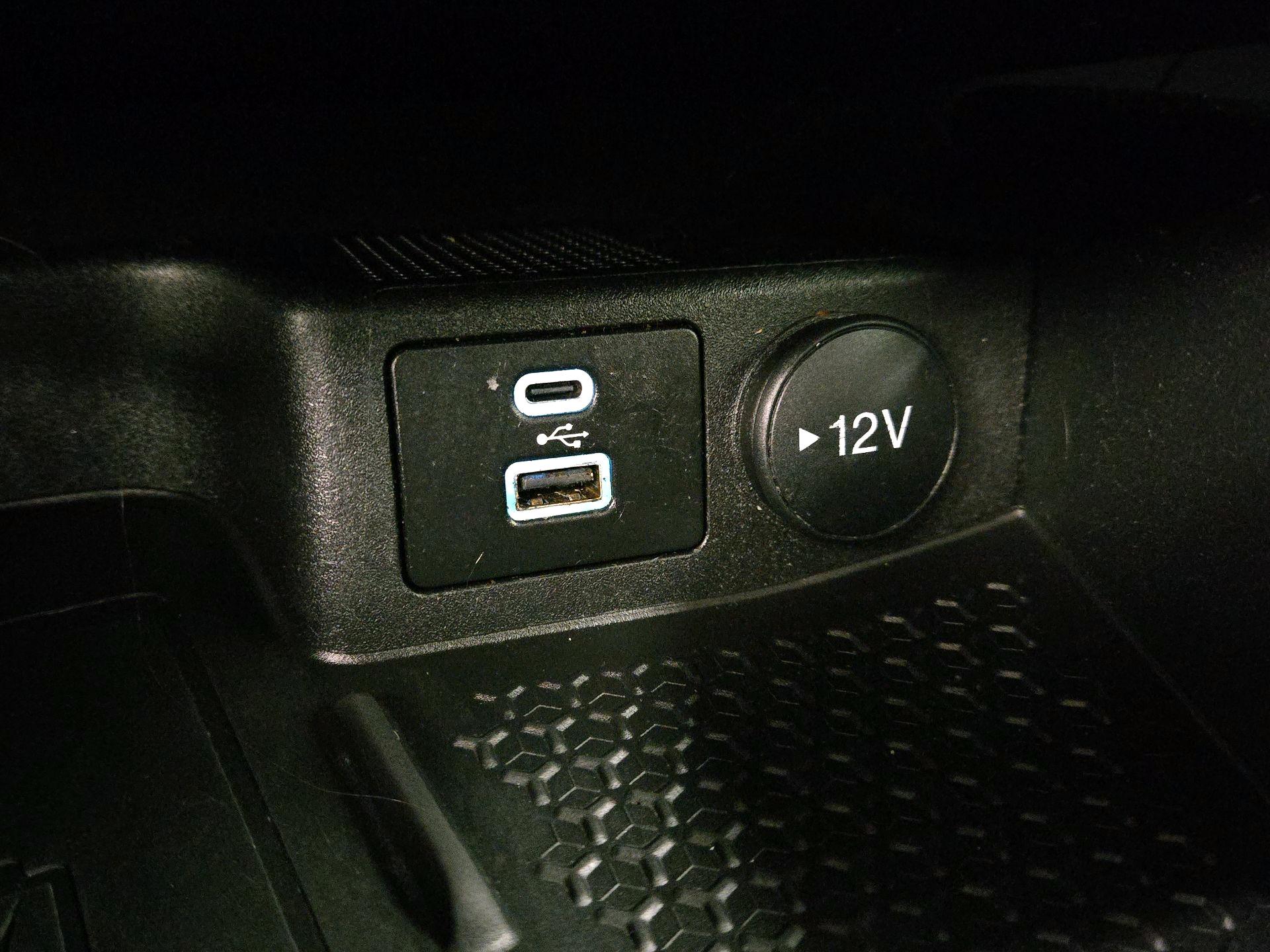 Thumbnail: 2021 Ford Bronco Sport - 19