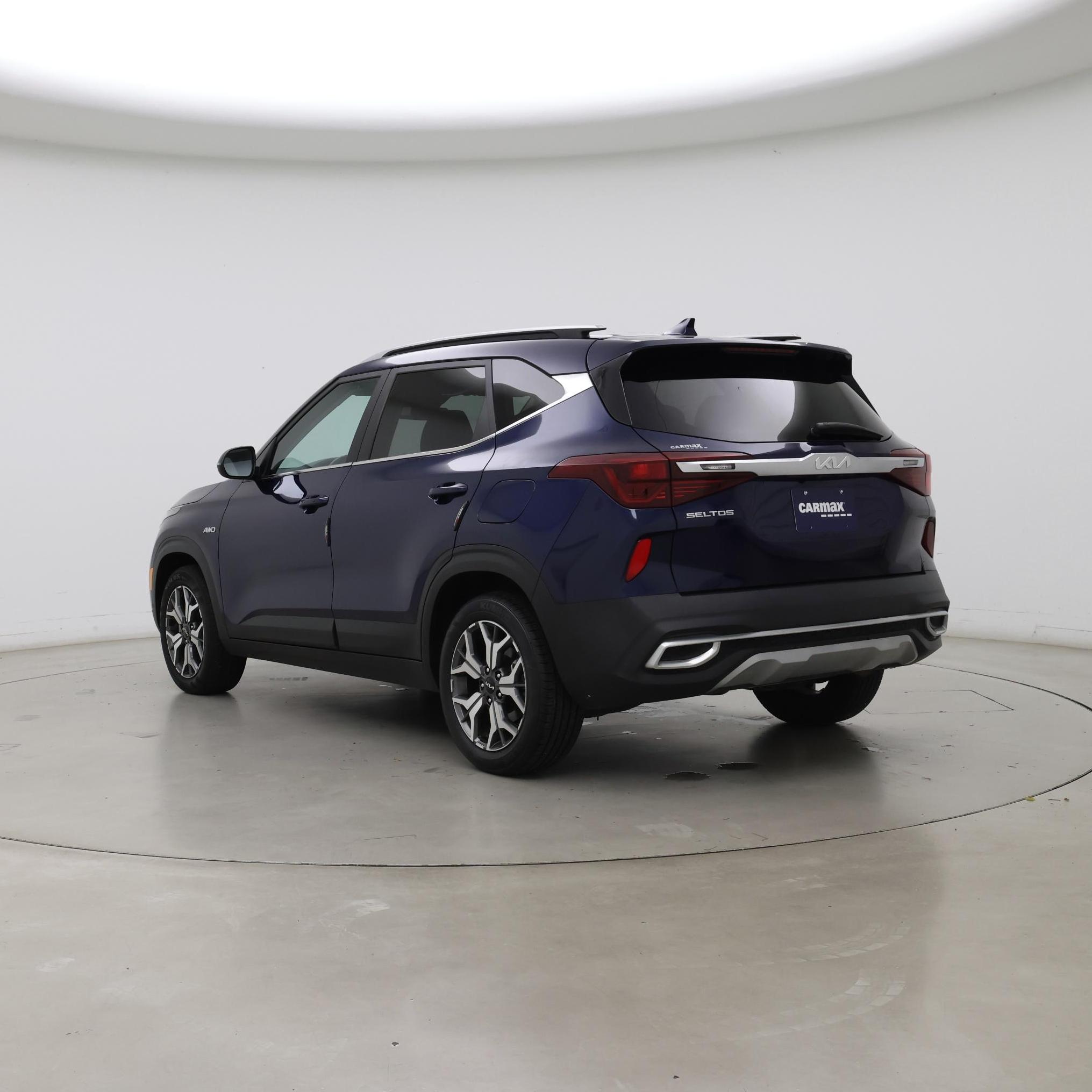 Thumbnail: 2023 Kia Seltos - 2