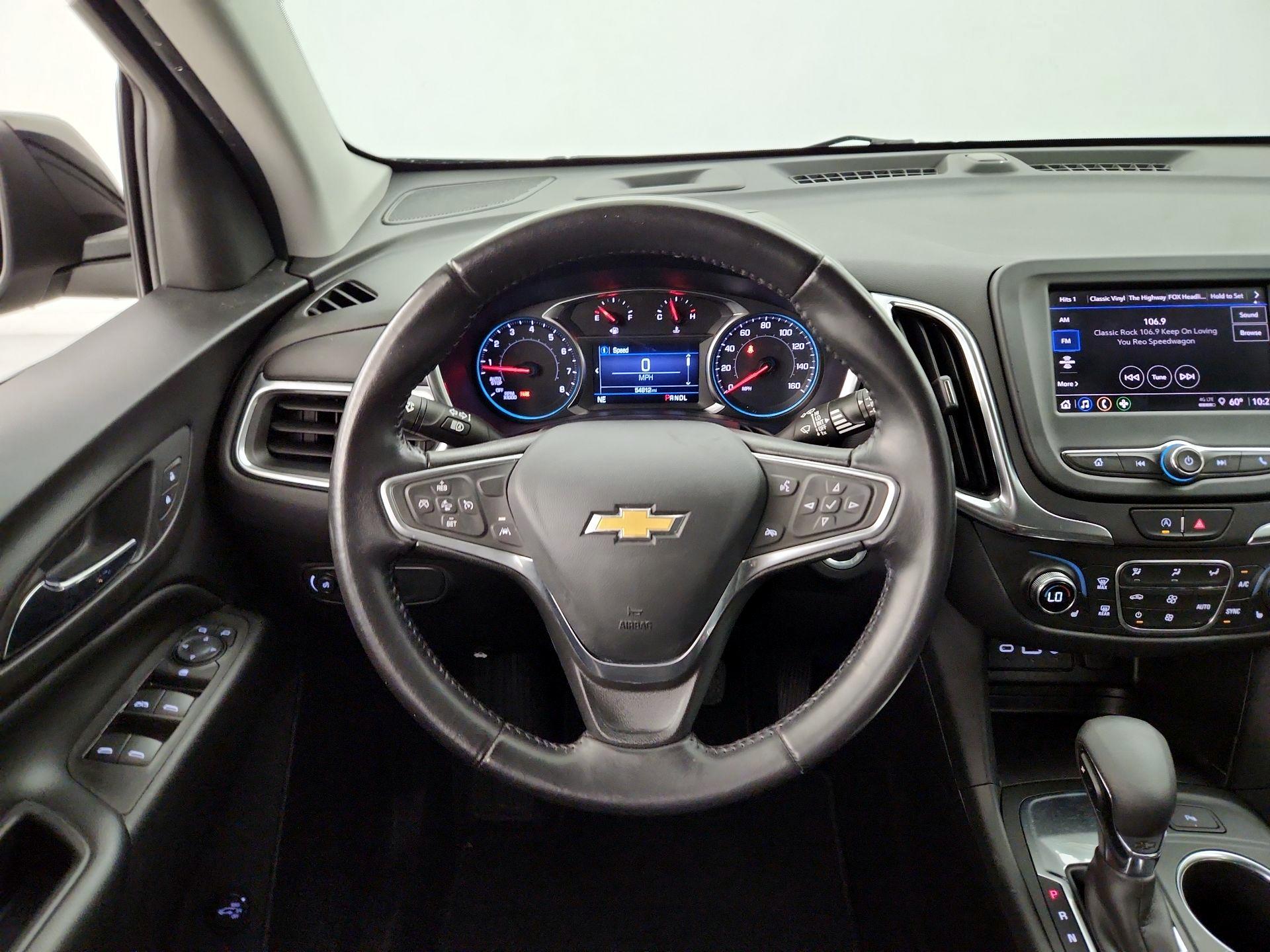 Thumbnail: 2022 Chevrolet Equinox - 10