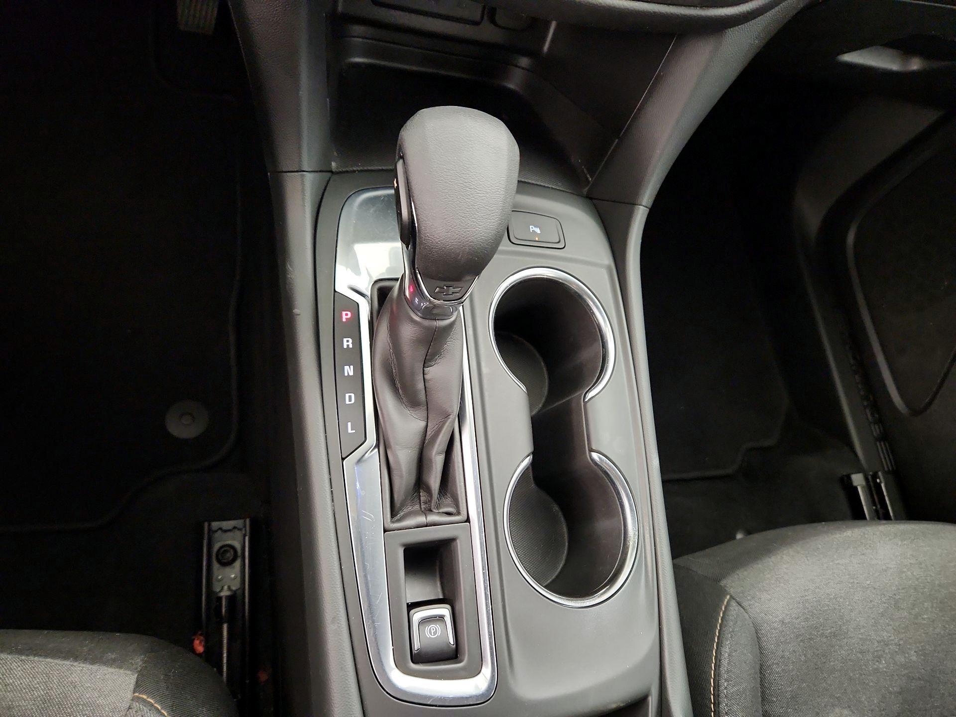 Thumbnail: 2022 Chevrolet Equinox - 17