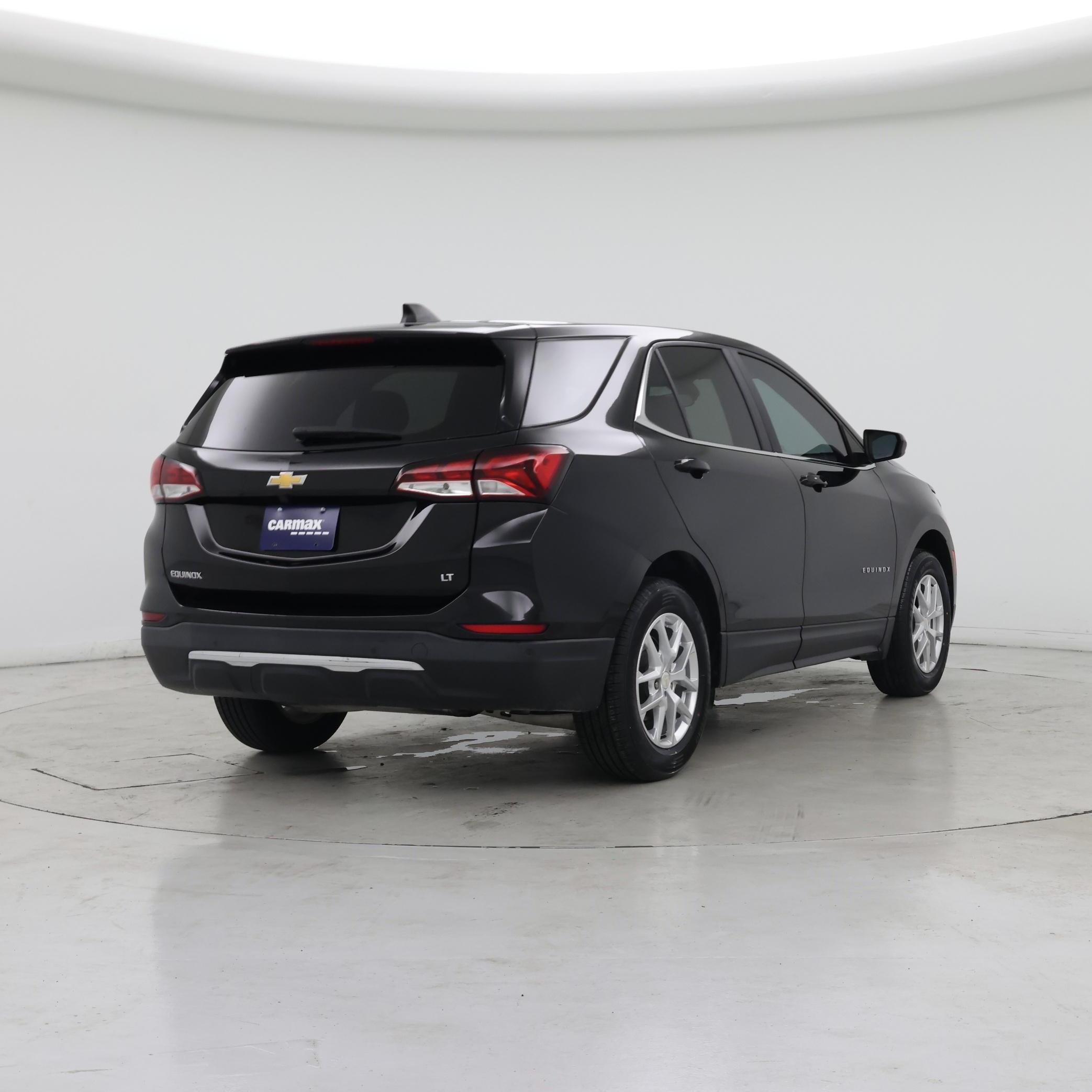 Thumbnail: 2022 Chevrolet Equinox - 8