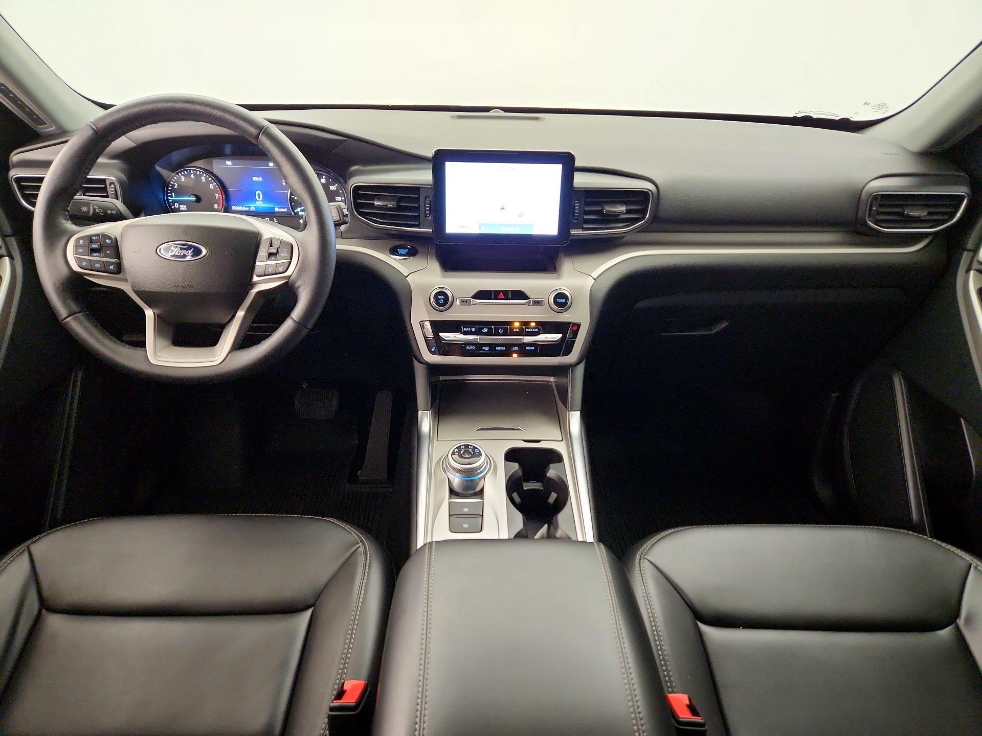 Thumbnail: 2023 Ford Explorer - 9