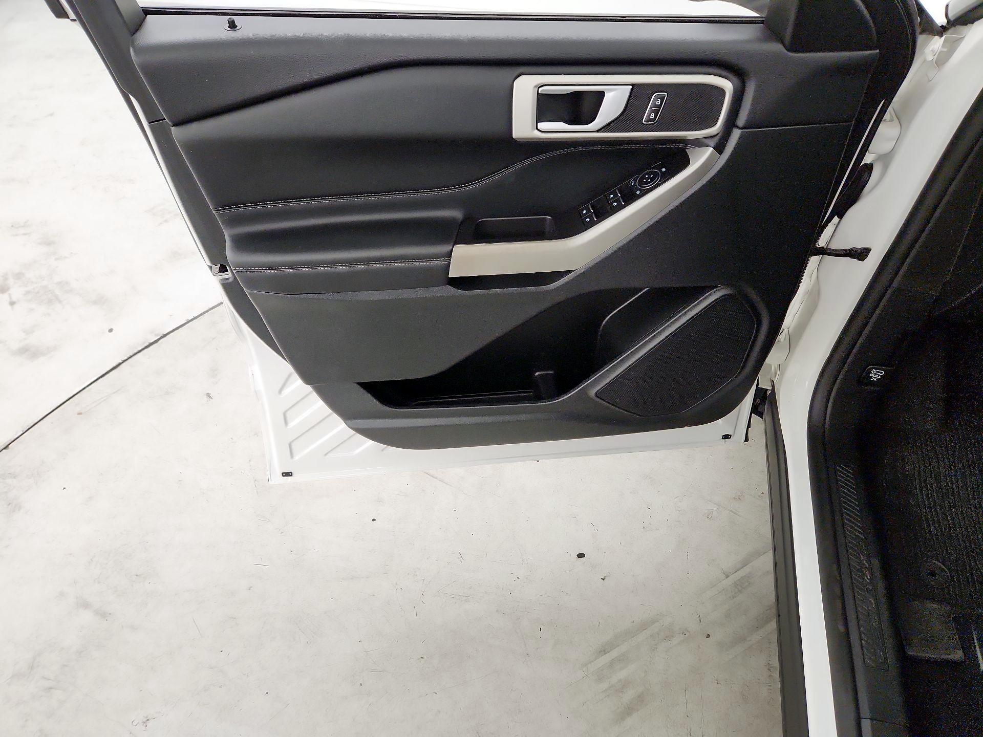 Thumbnail: 2023 Ford Explorer - 12