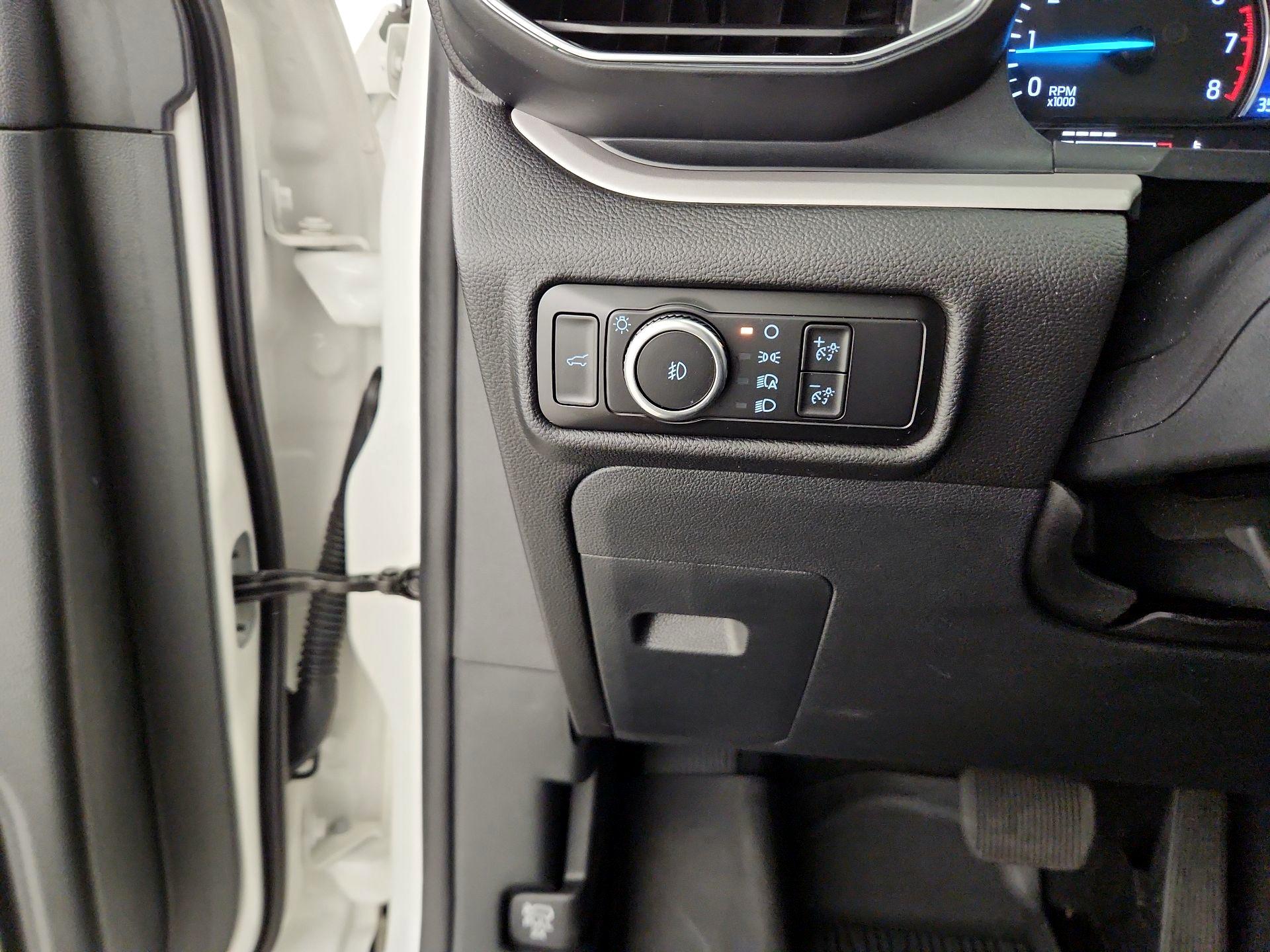 Thumbnail: 2023 Ford Explorer - 13