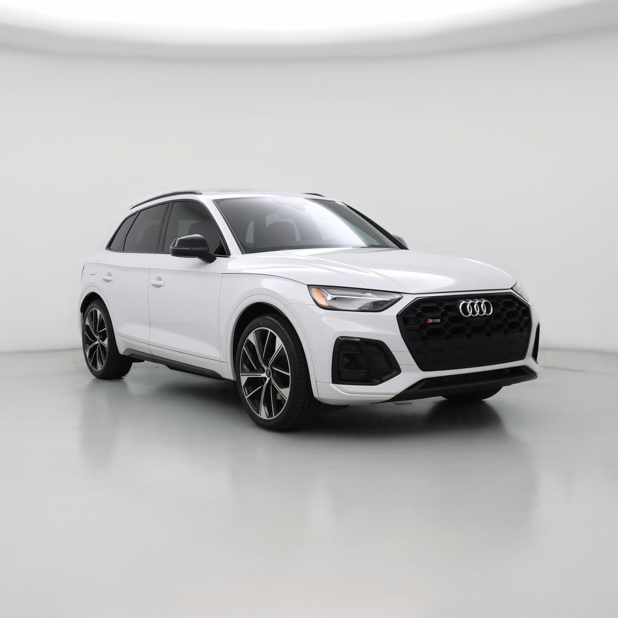 Thumbnail: 2021 Audi SQ5 - 1