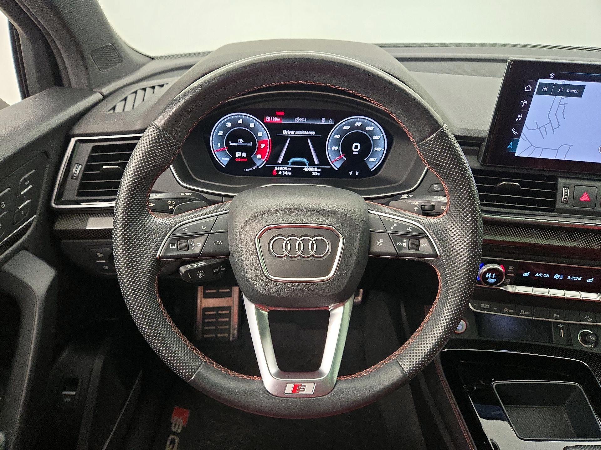 Thumbnail: 2021 Audi SQ5 - 10