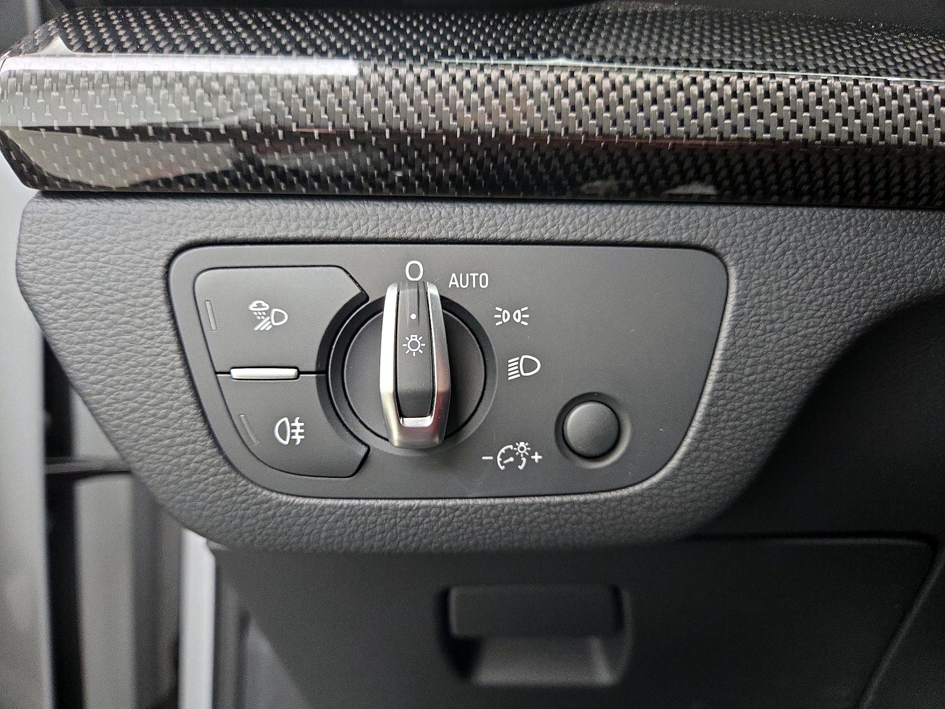 Thumbnail: 2021 Audi SQ5 - 13