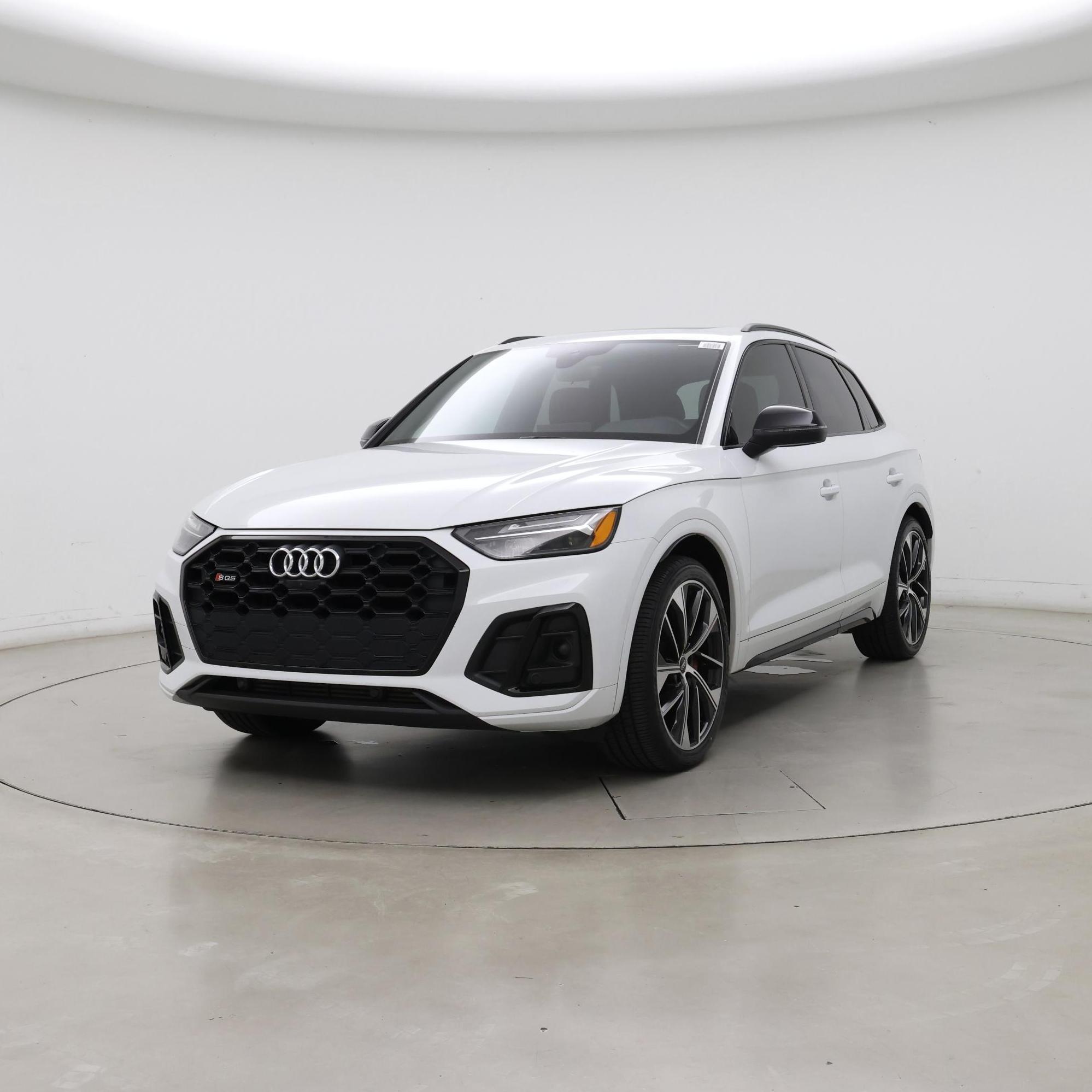 Thumbnail: 2021 Audi SQ5 - 4