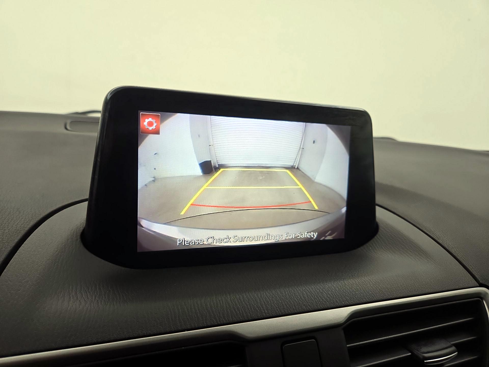 Thumbnail: 2018 Mazda Mazda3 - 15