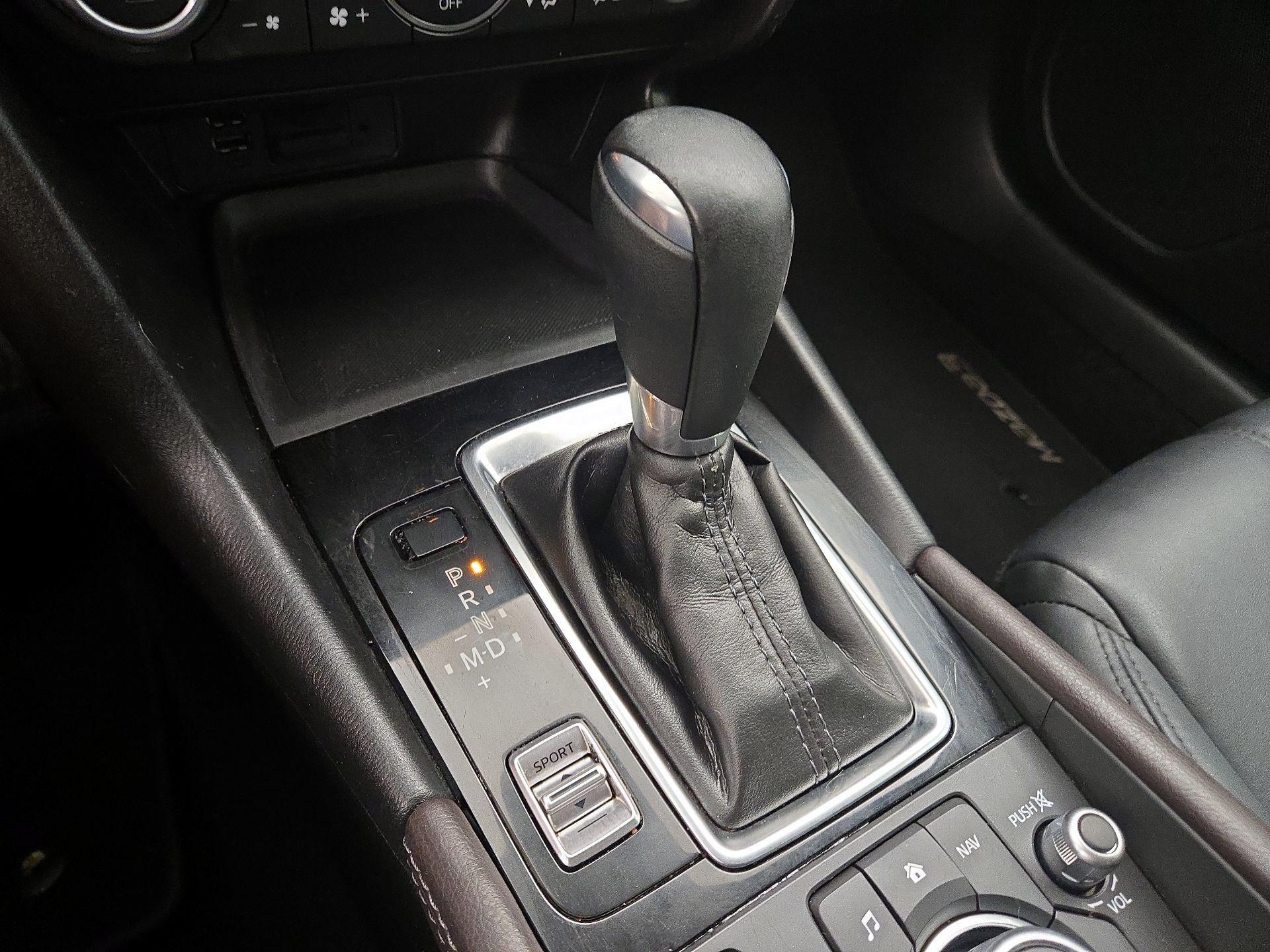 Thumbnail: 2018 Mazda Mazda3 - 18