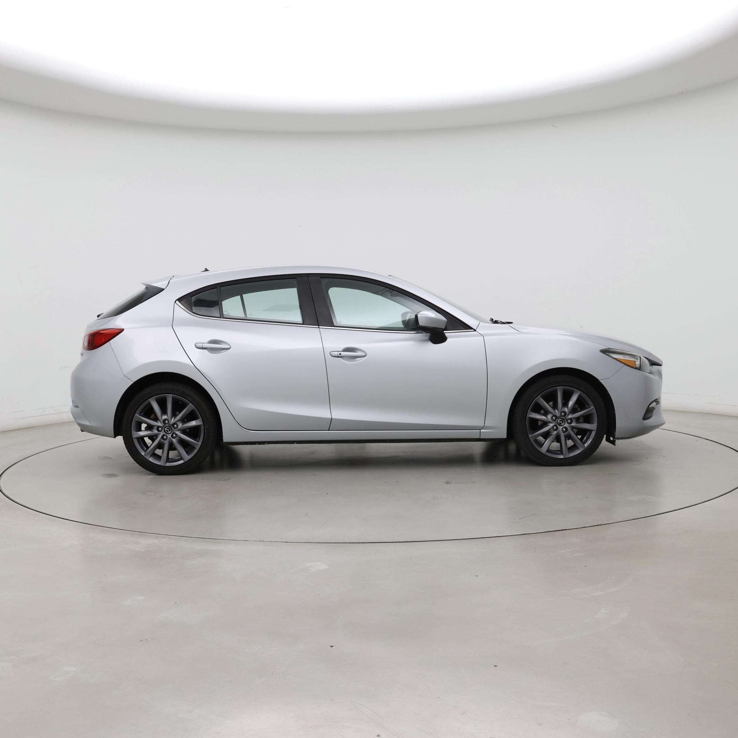 Thumbnail: 2018 Mazda Mazda3 - 7
