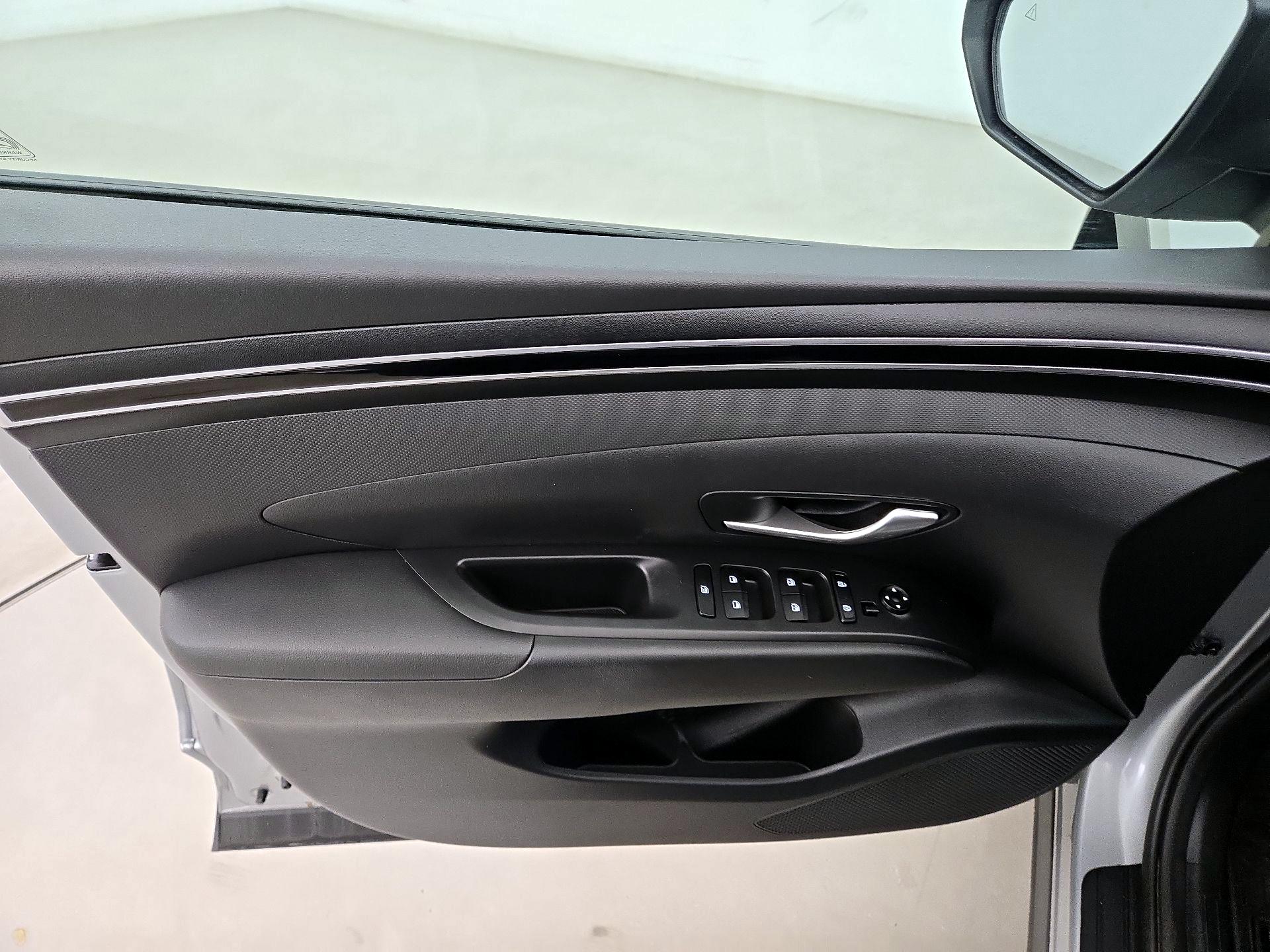 Thumbnail: 2024 Hyundai Tucson - 12