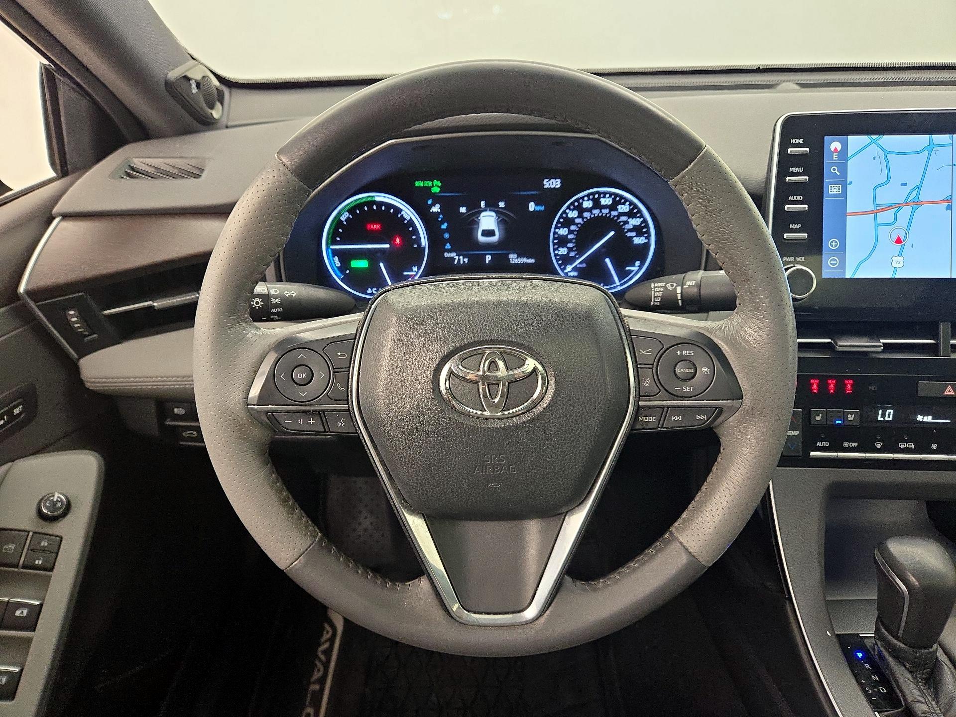 Thumbnail: 2021 Toyota Avalon - 10