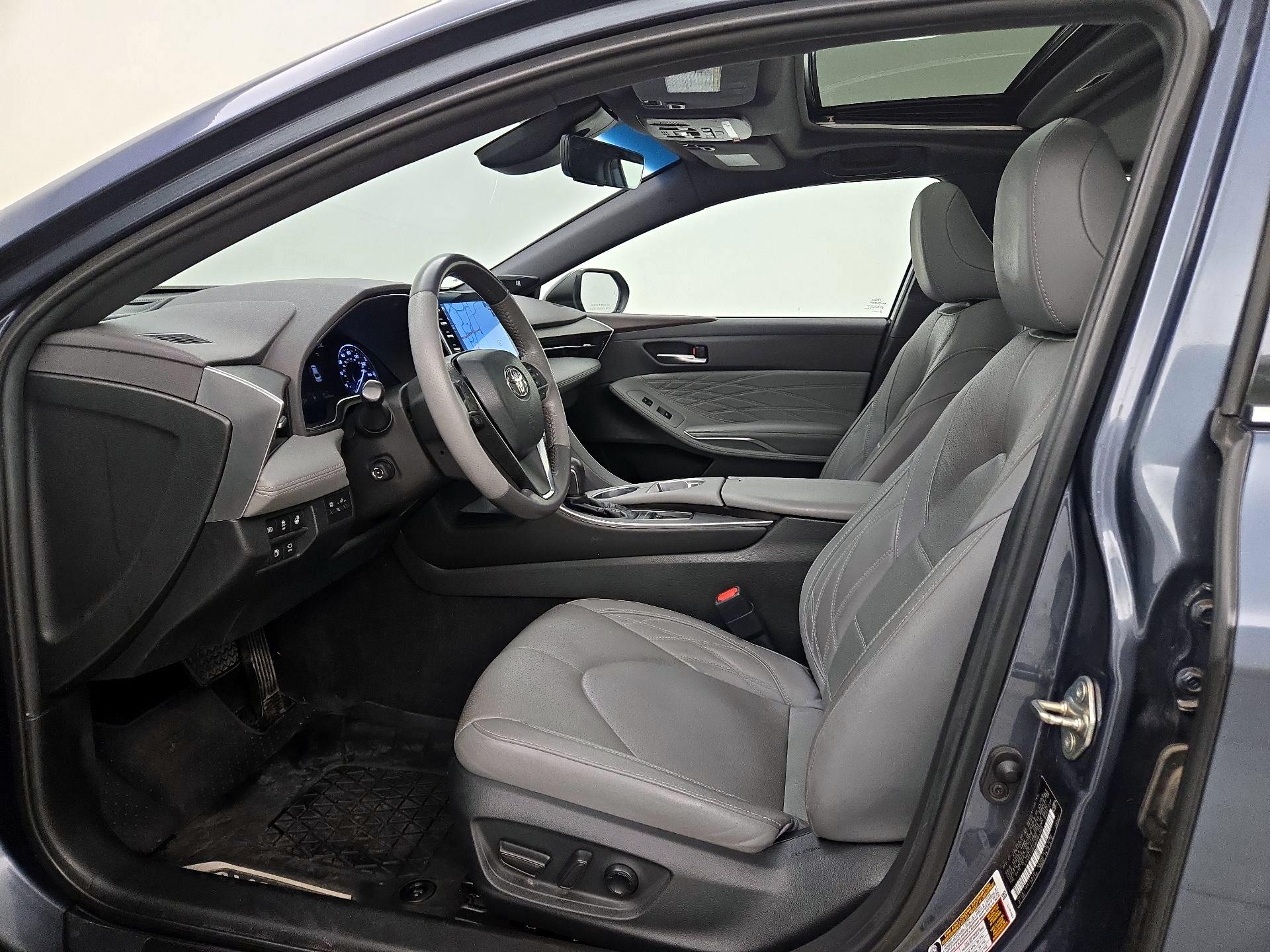 Thumbnail: 2021 Toyota Avalon - 11