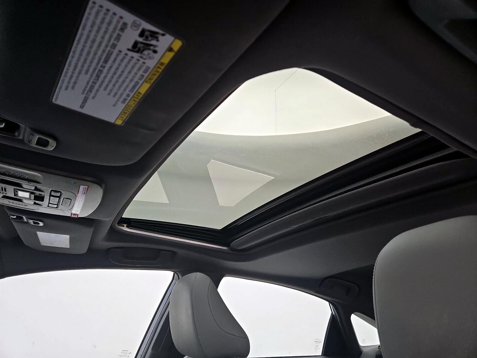 Thumbnail: 2021 Toyota Avalon - 20