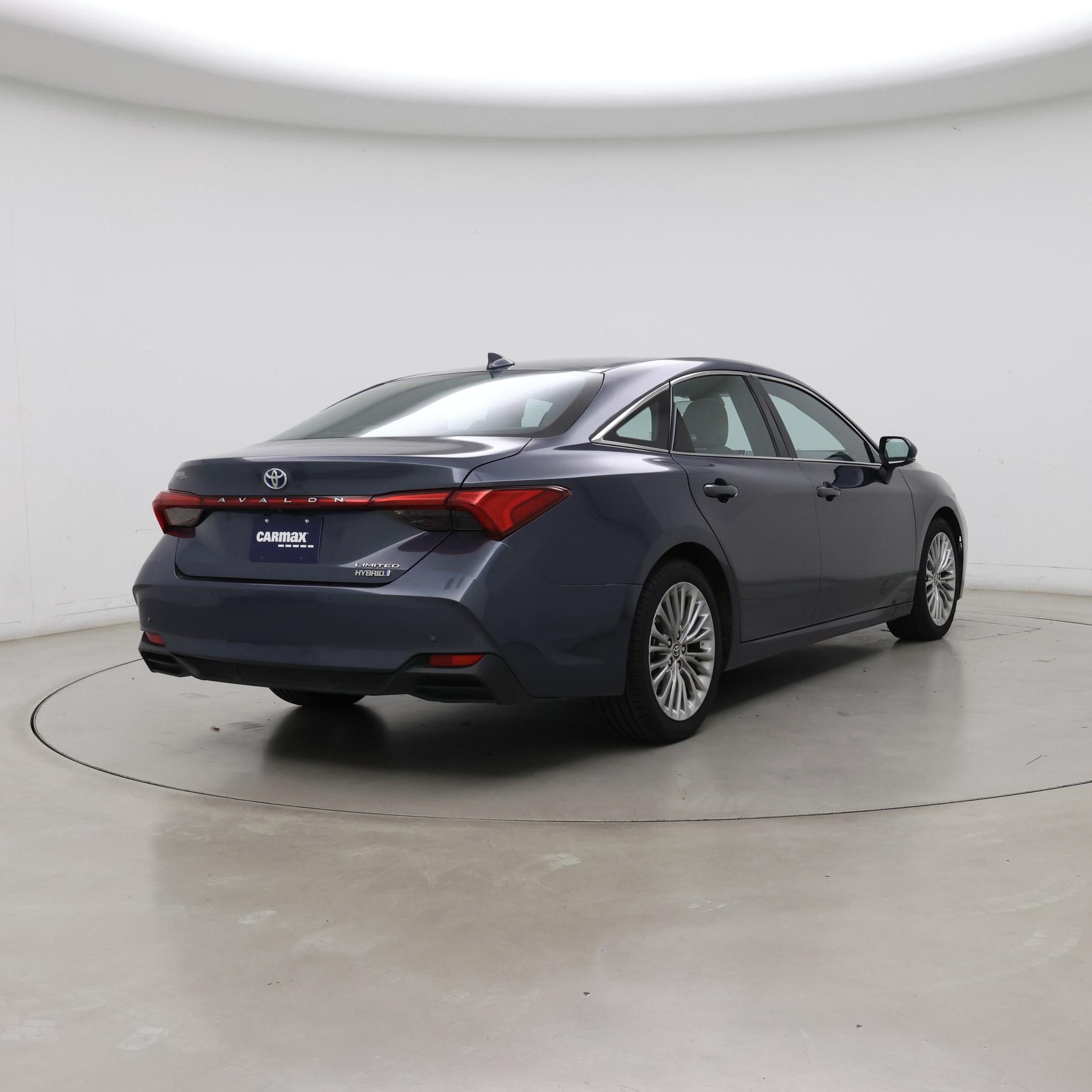 Thumbnail: 2021 Toyota Avalon - 8