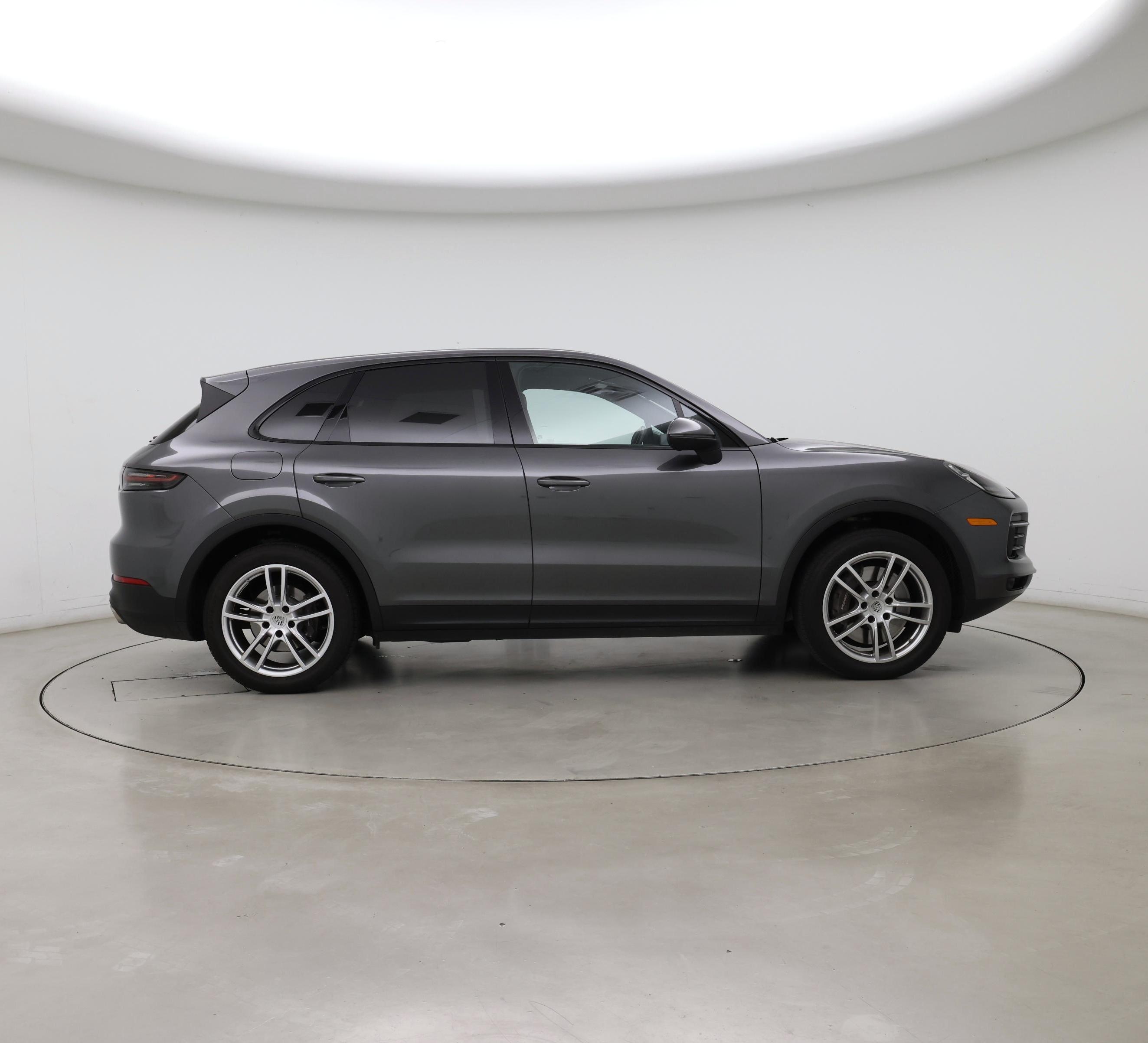 Thumbnail: 2023 Porsche Cayenne - 7