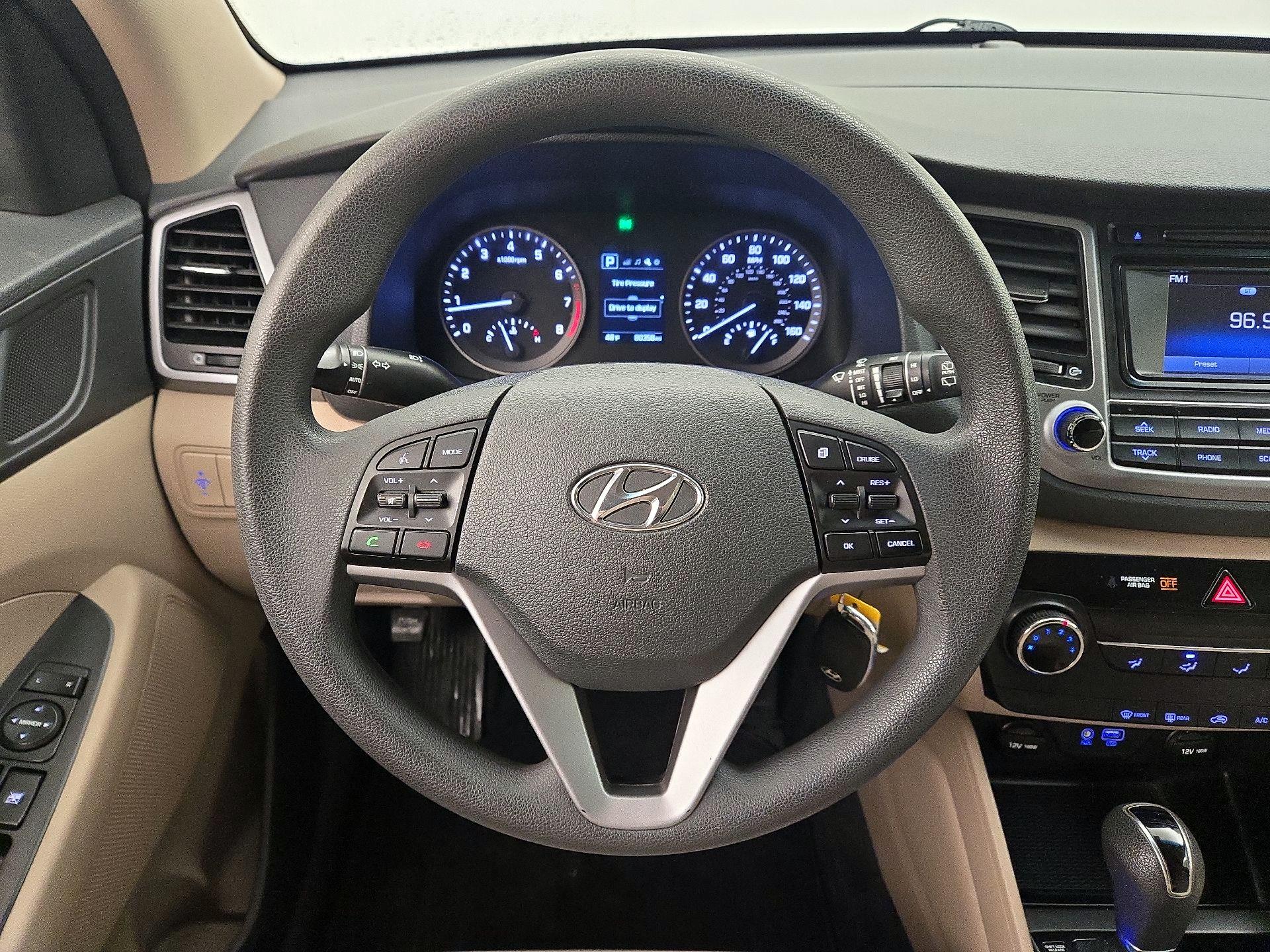 Thumbnail: 2017 Hyundai Tucson - 10