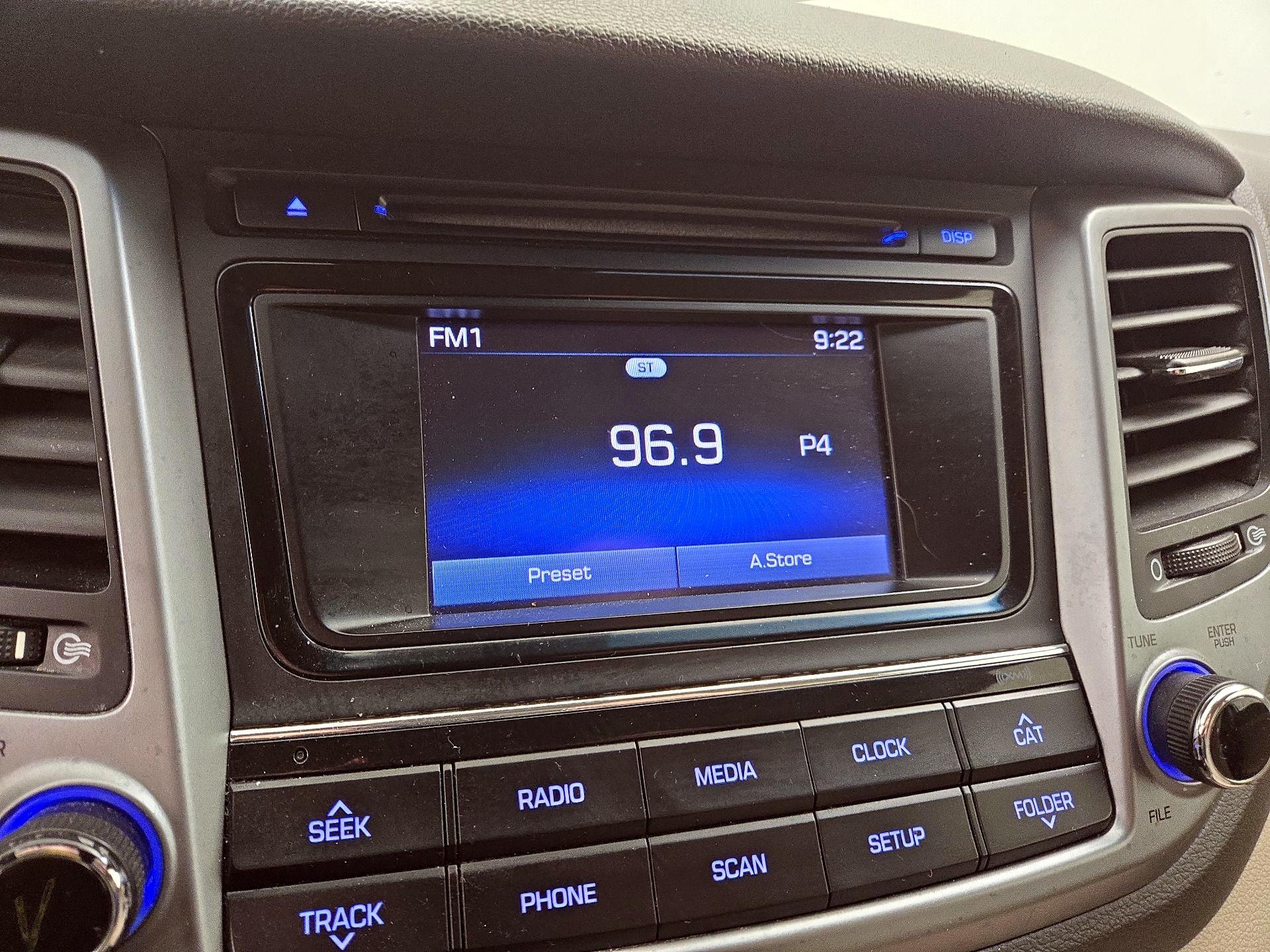 Thumbnail: 2017 Hyundai Tucson - 15