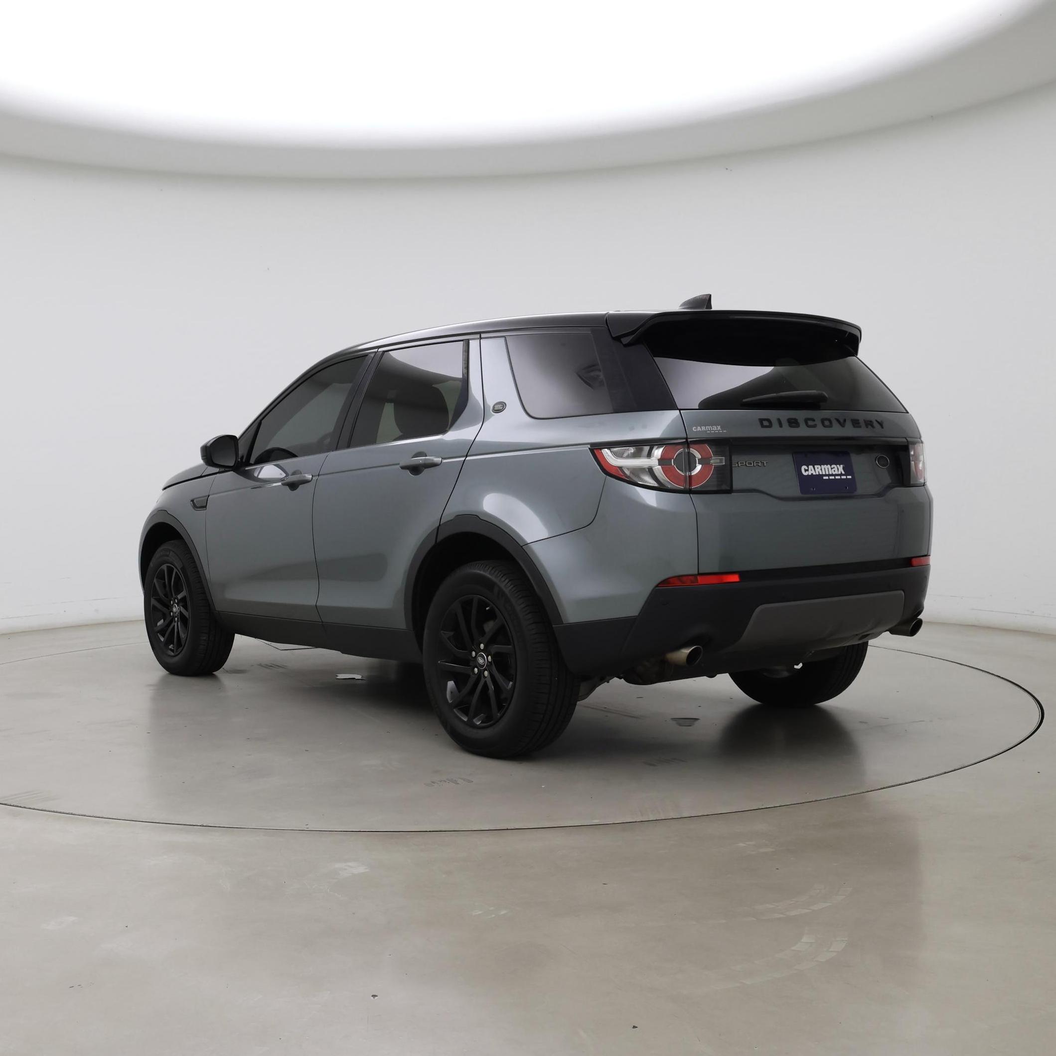 Thumbnail: 2019 Land Rover Discovery Sport - 2