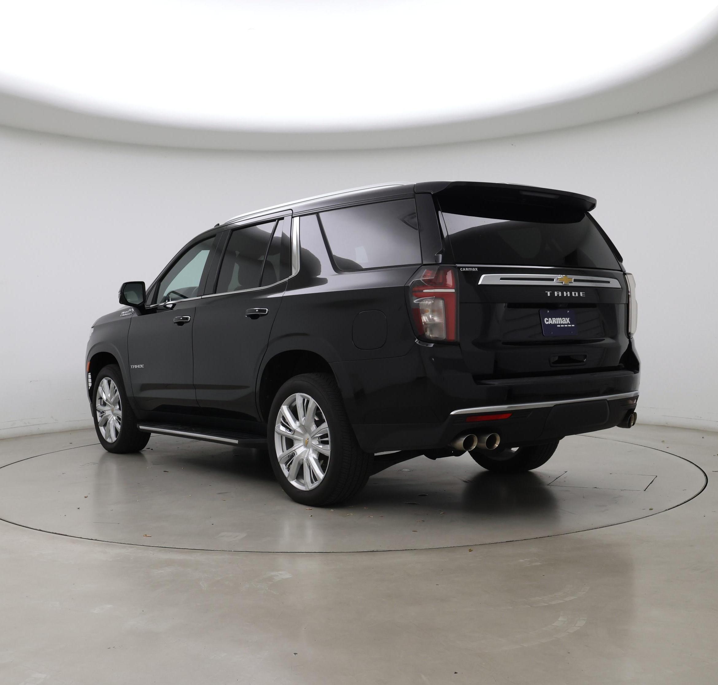 Thumbnail: 2023 Chevrolet Tahoe - 2