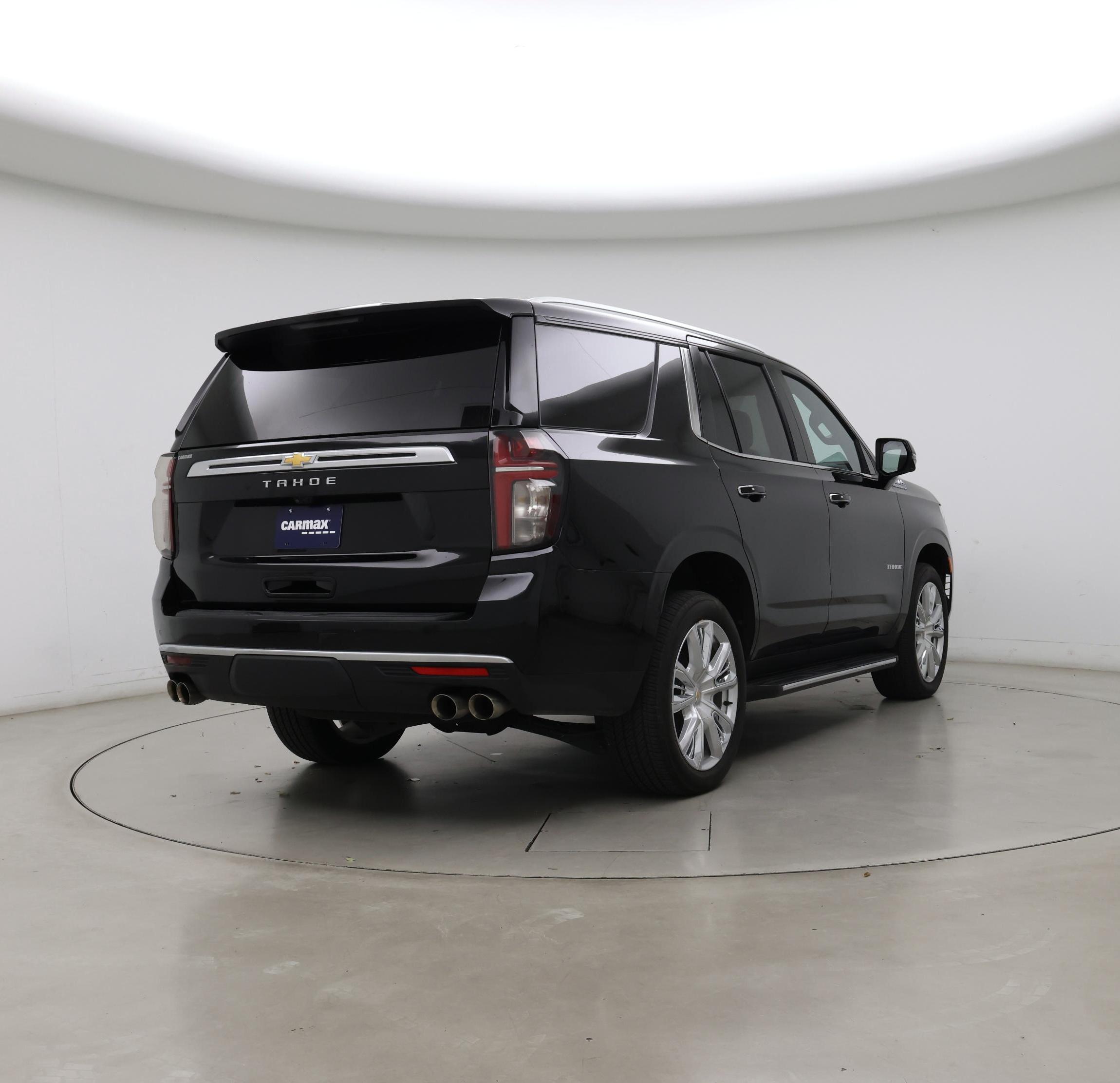 Thumbnail: 2023 Chevrolet Tahoe - 8