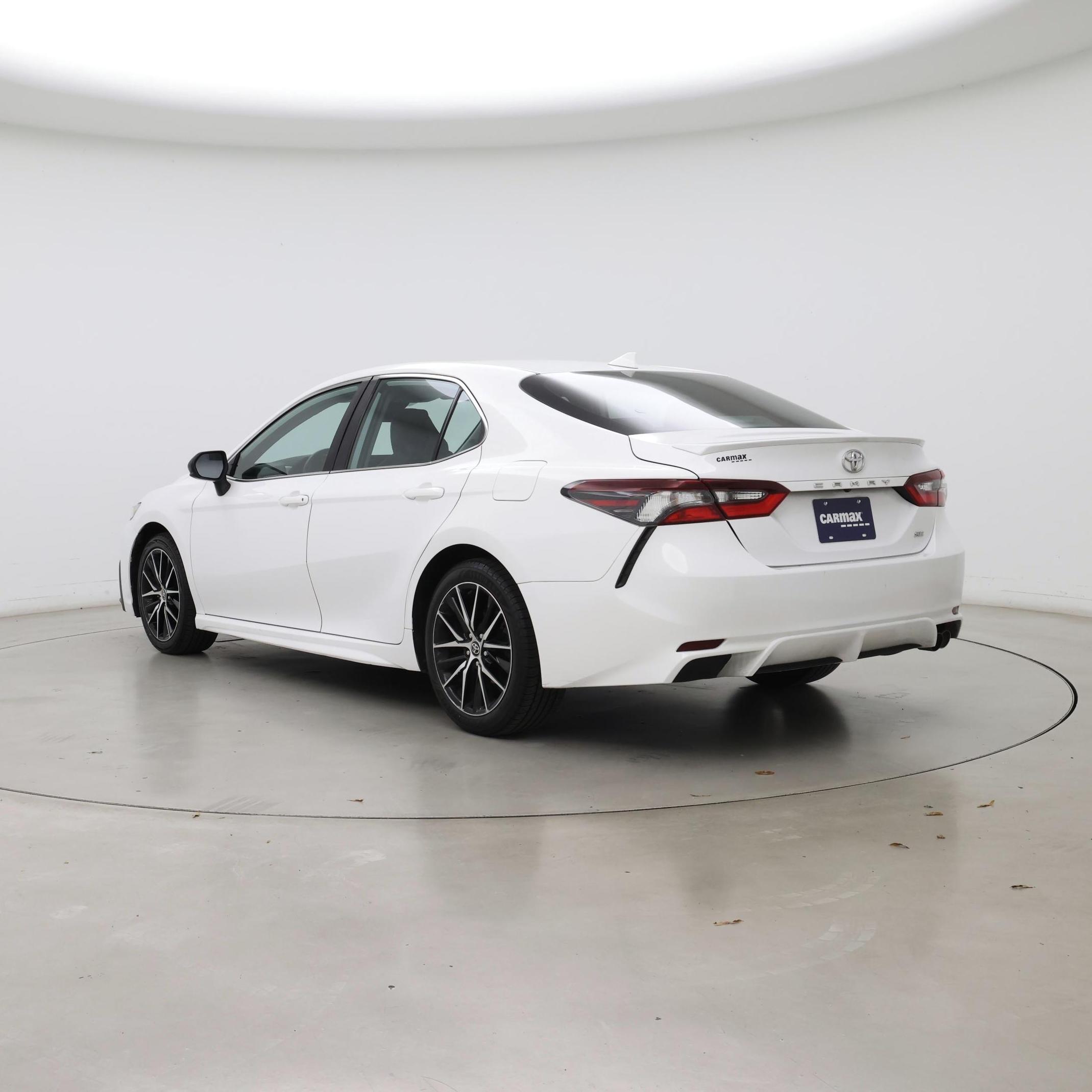 Thumbnail: 2021 Toyota Camry - 2