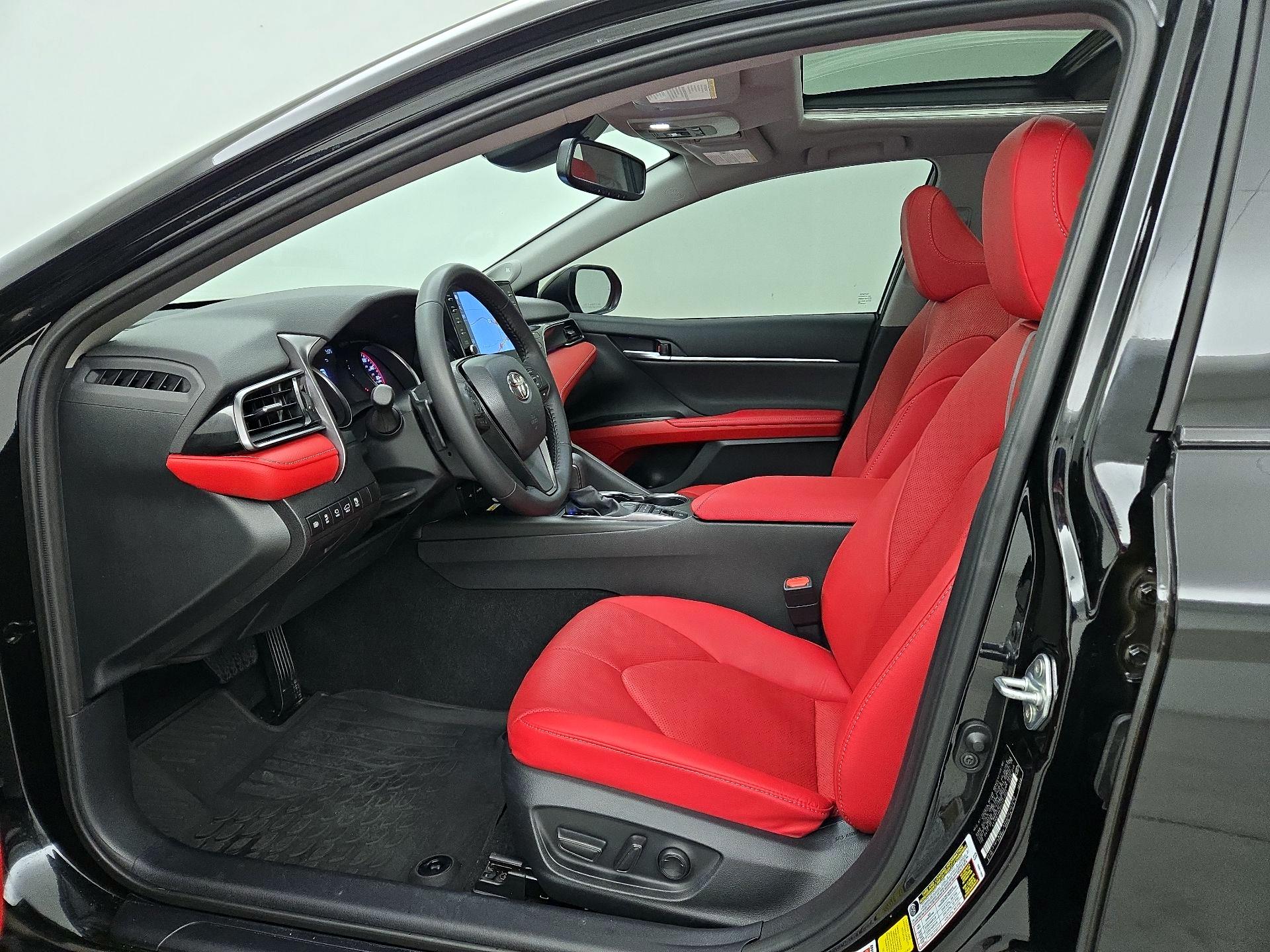 Thumbnail: 2023 Toyota Camry - 11