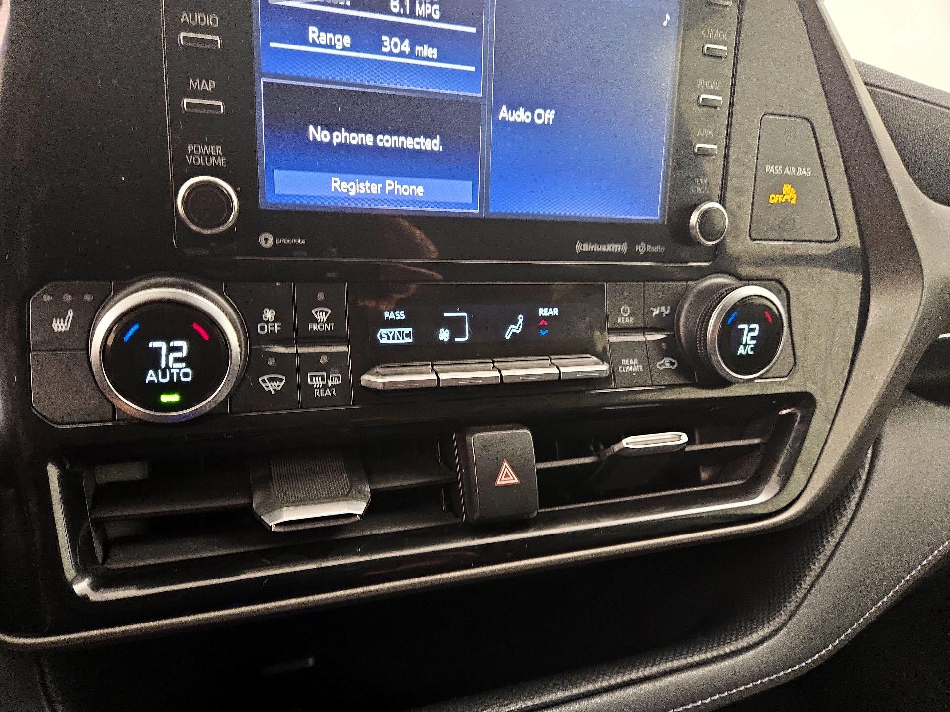 Thumbnail: 2020 Toyota Highlander - 16