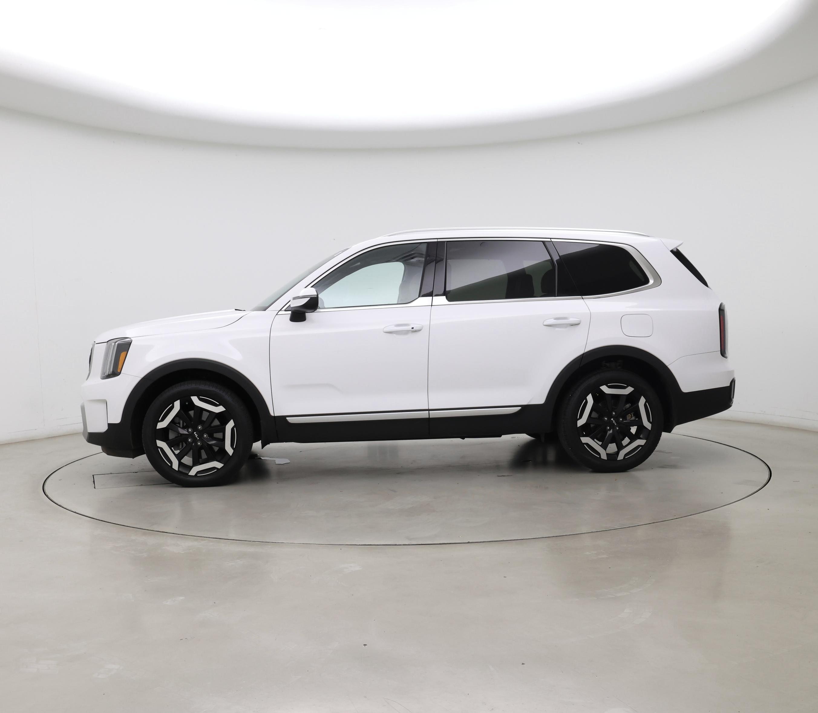Thumbnail: 2024 Kia Telluride - 3
