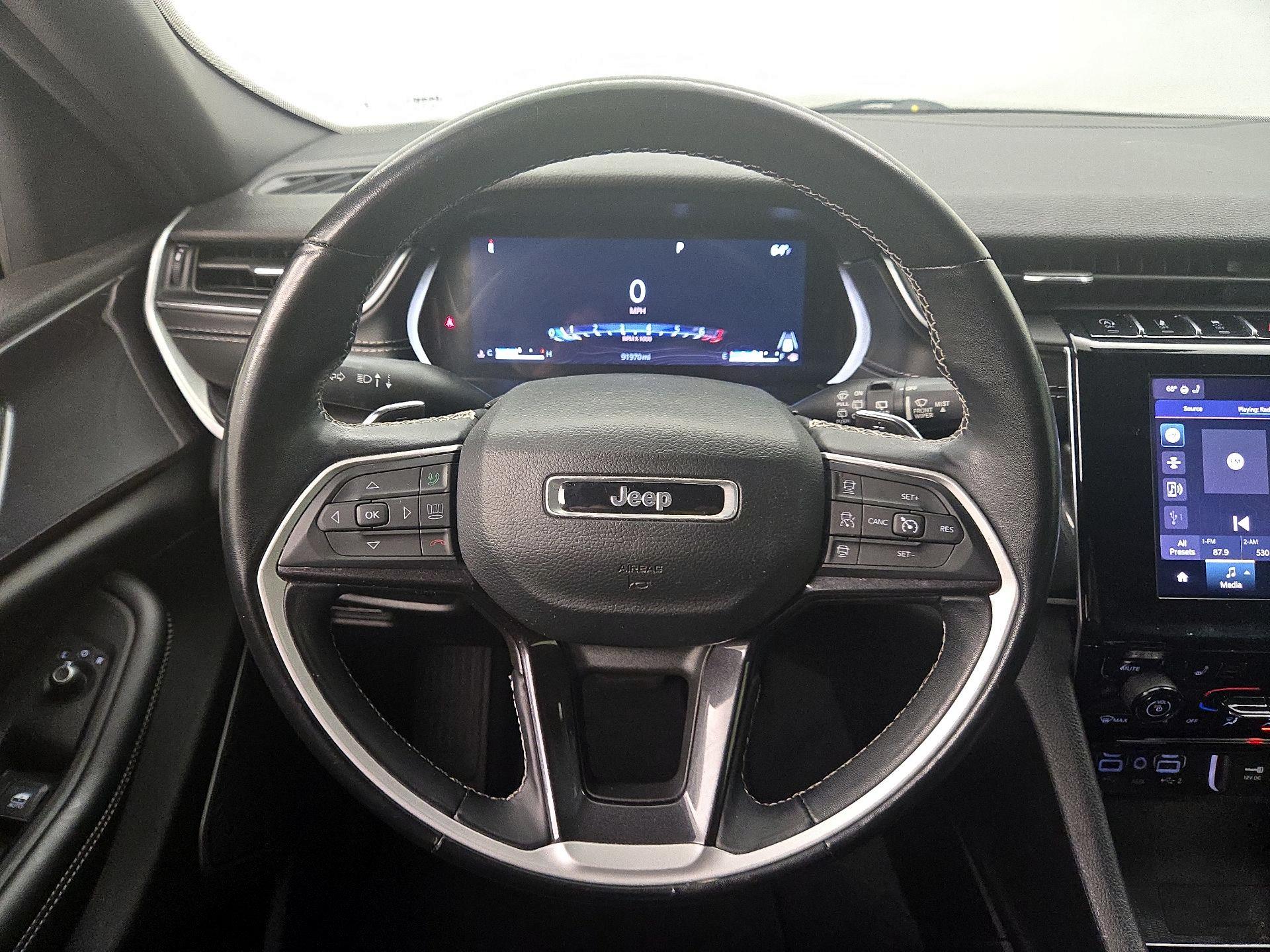 Thumbnail: 2022 Jeep Grand Cherokee L - 10