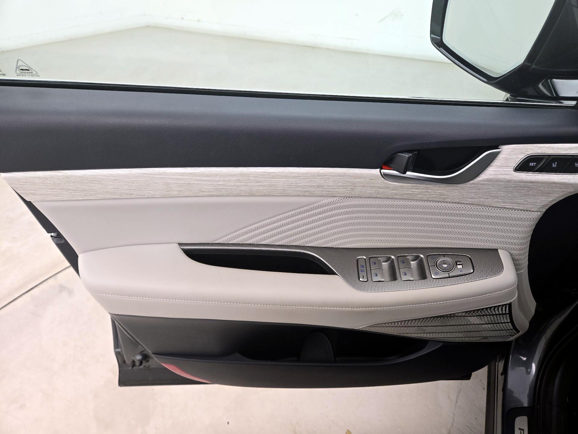 Thumbnail: 2023 Hyundai Palisade - 12