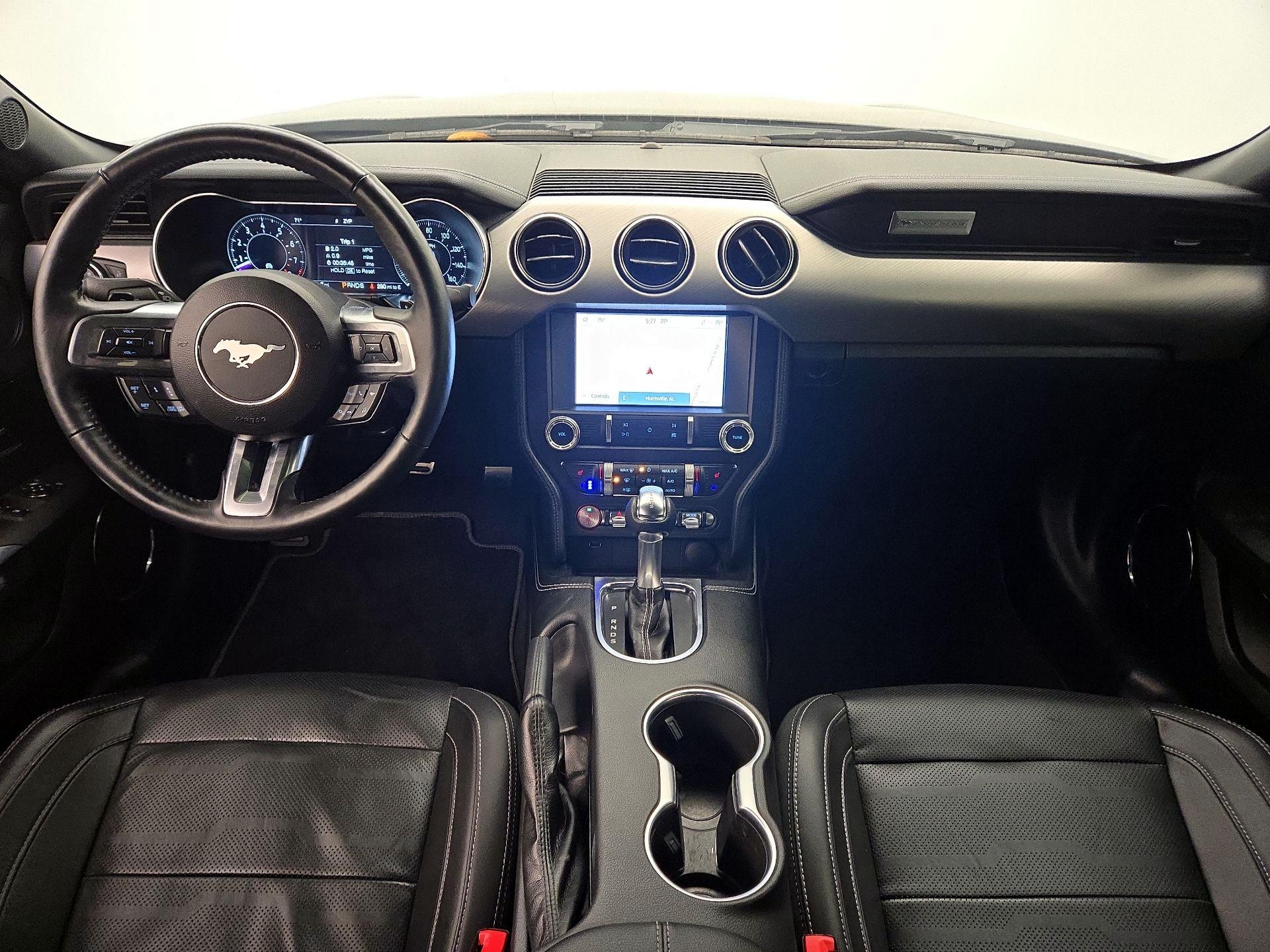 Thumbnail: 2022 Ford Mustang - 9