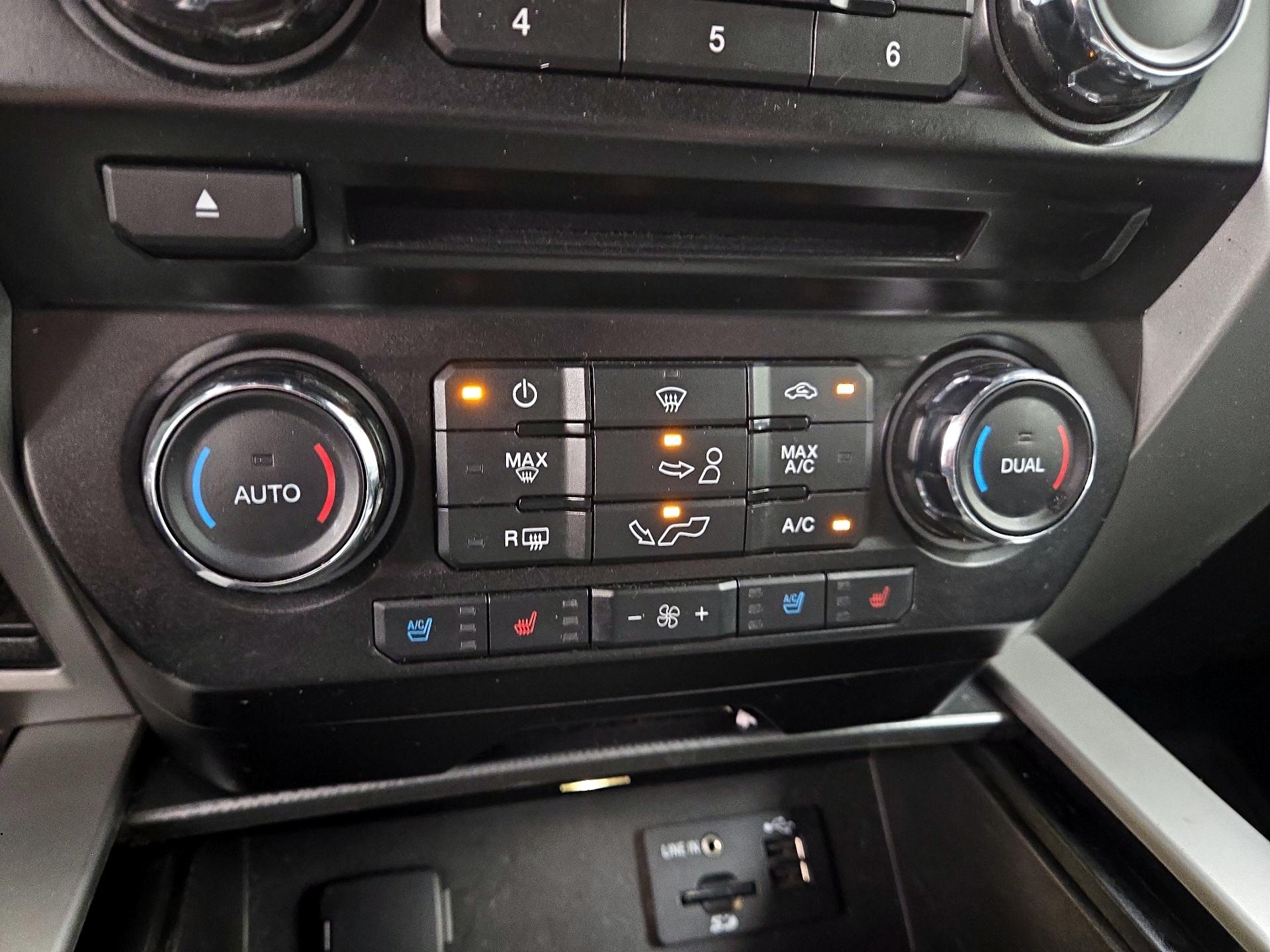 Thumbnail: 2015 Ford F-150 - 16