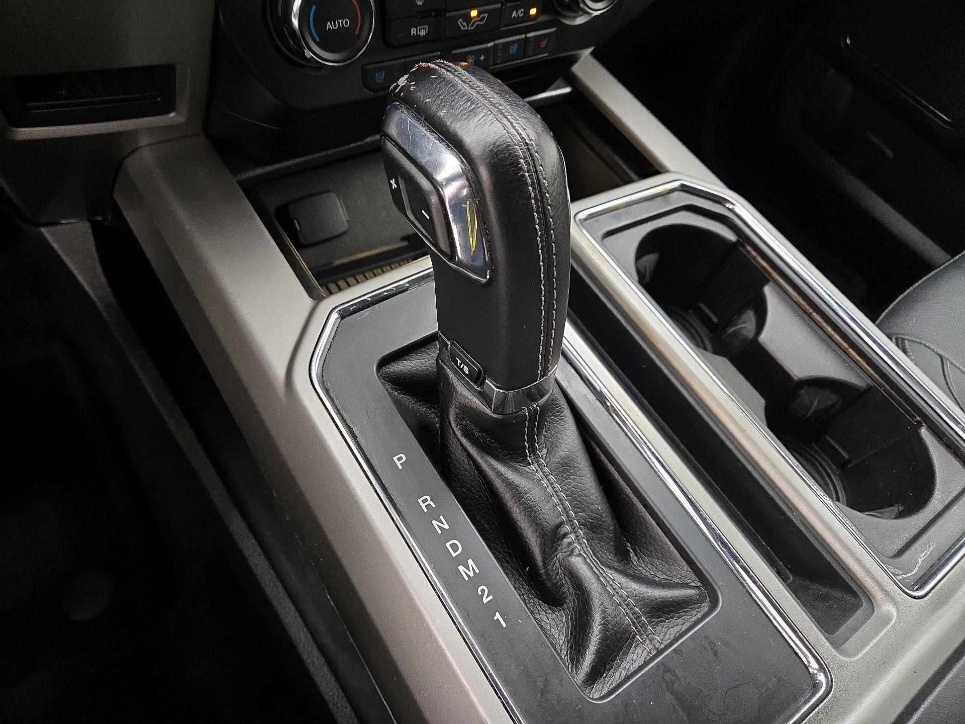 Thumbnail: 2015 Ford F-150 - 17