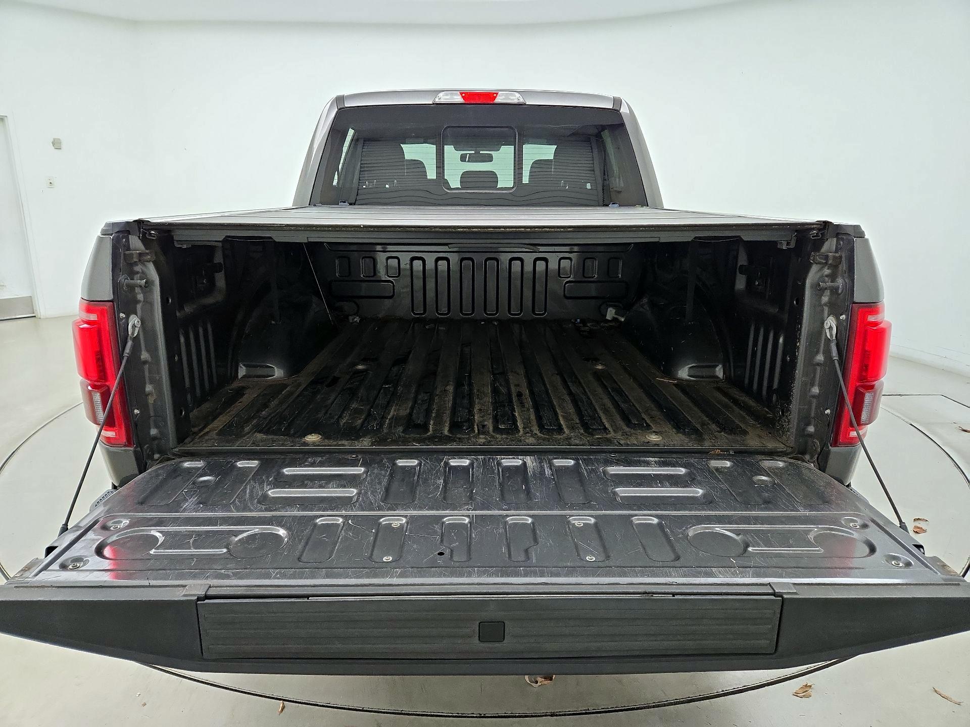 Thumbnail: 2015 Ford F-150 - 20