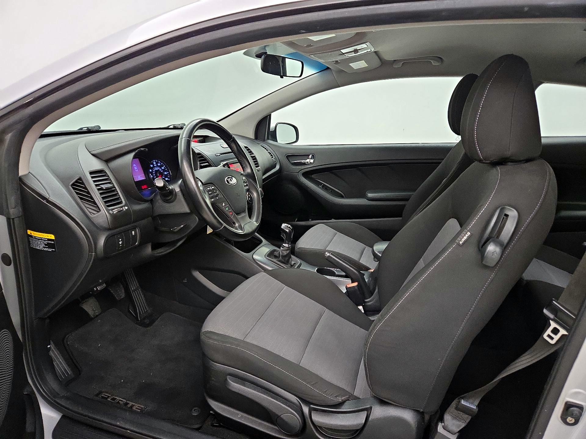 Thumbnail: 2015 Kia Forte - 11